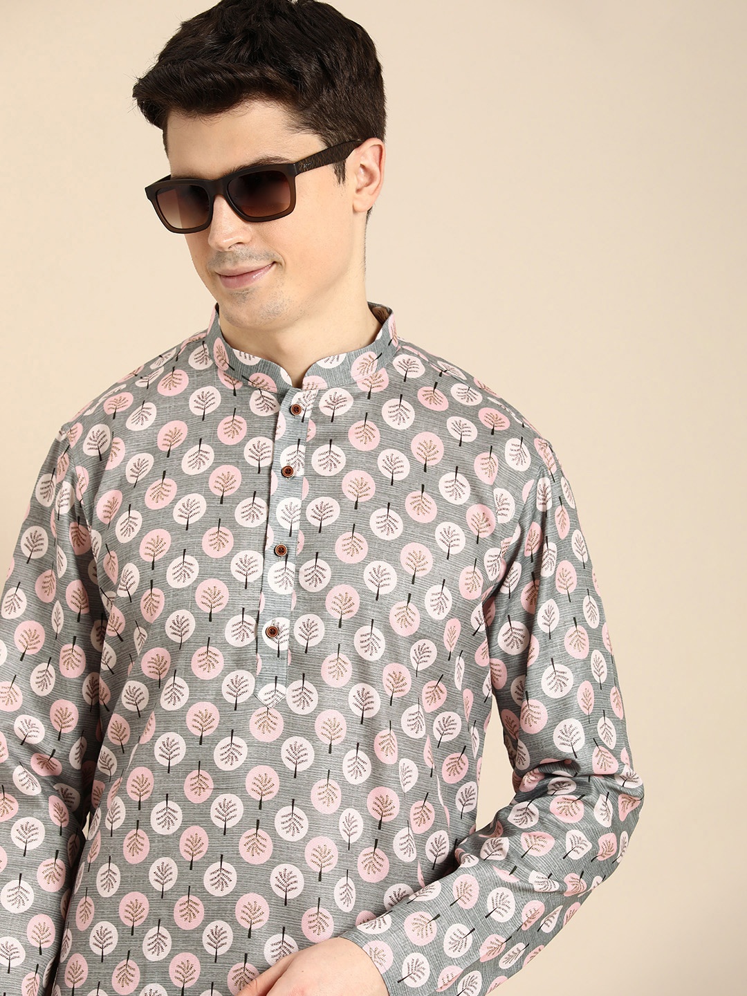 

Anouk Geometric Printed Kurta, Grey