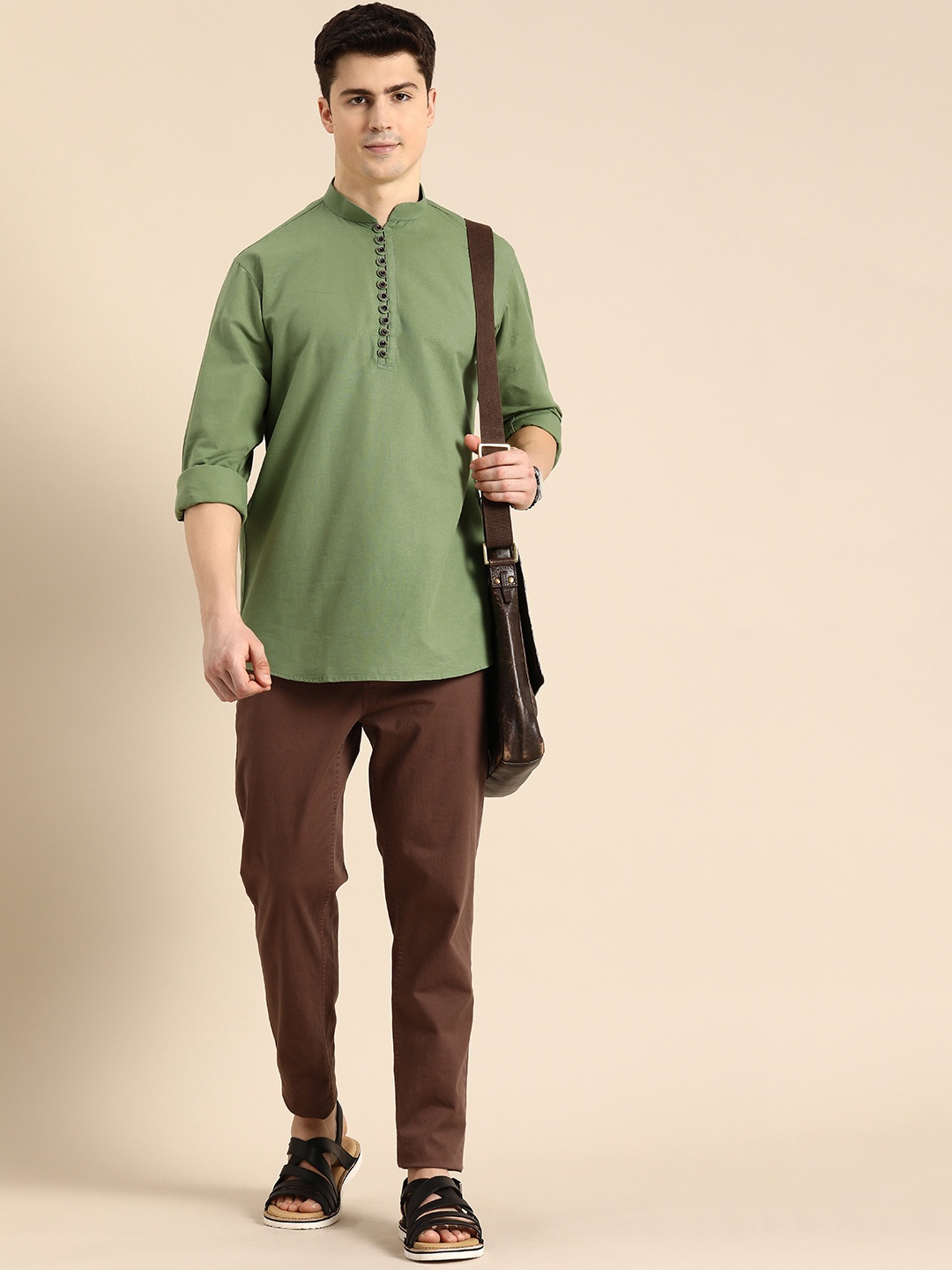 

Anouk Men Solid Pure Cotton Short Kurta, Olive