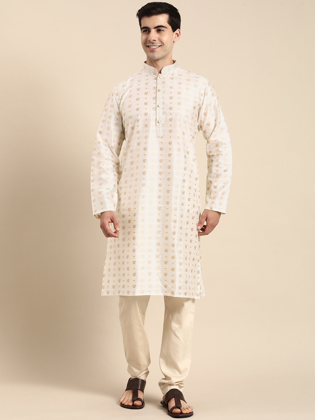 

Anouk Men Ethnic Motifs Thread Work Jacquard Kurta, White