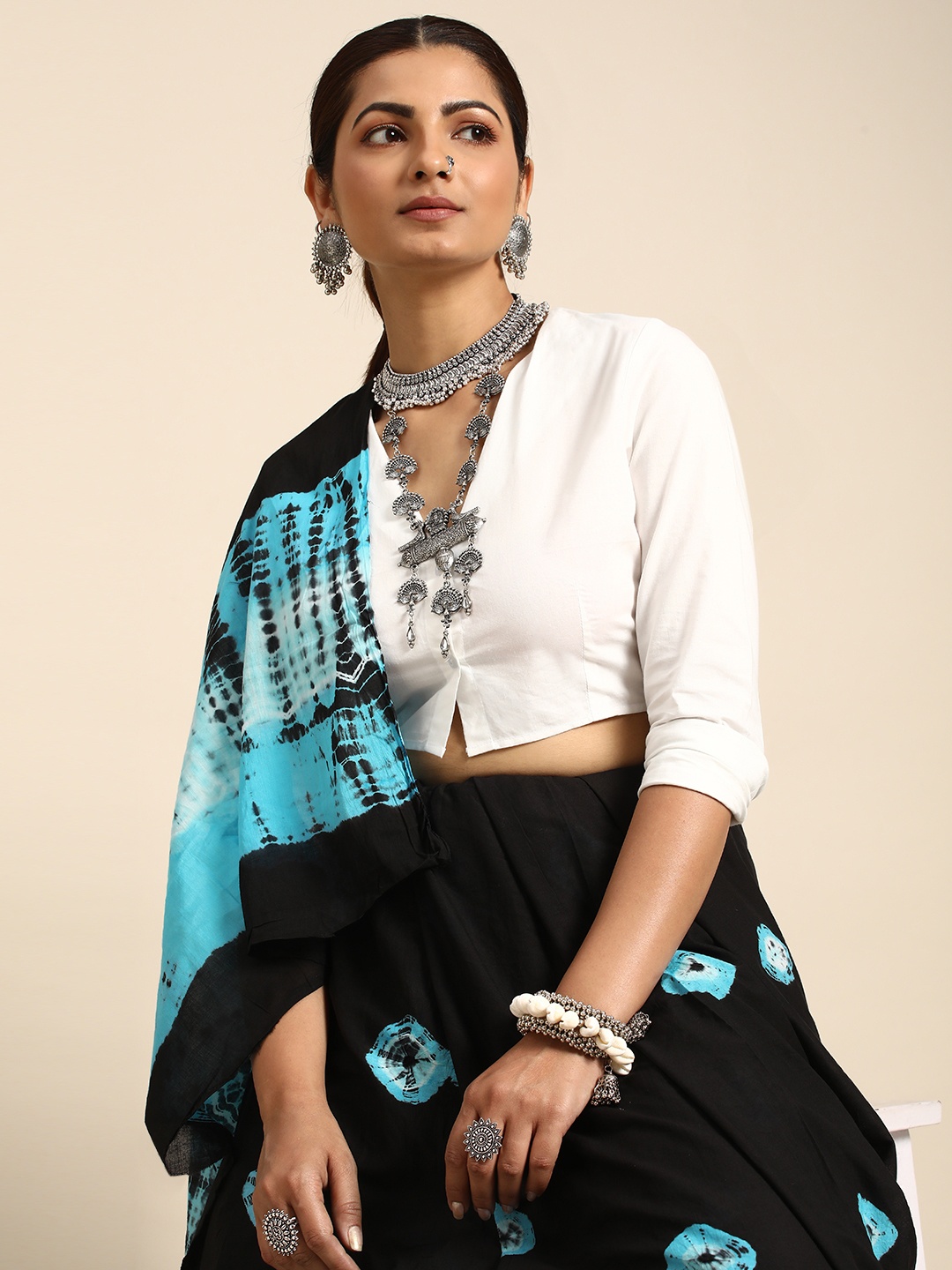 

Taavi Tie & Dye Printed Pure Cotton Saree, Black