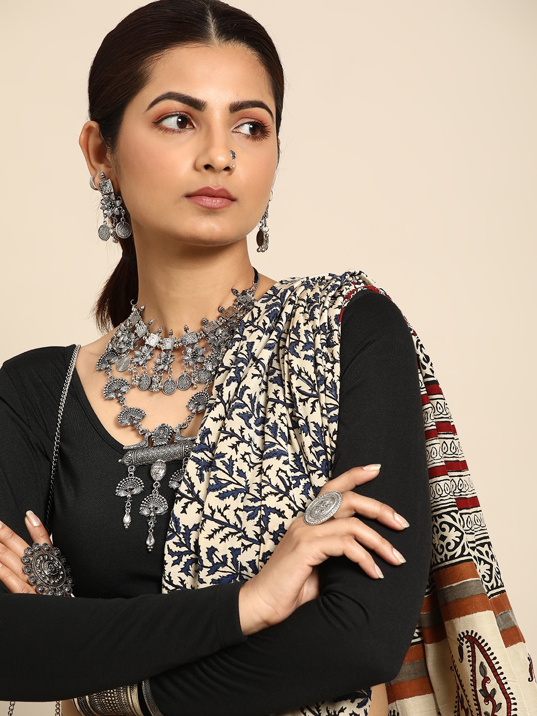 

Taavi Ethnic Motifs Pure Cotton Ready To Wear Bagru Saree, Navy blue