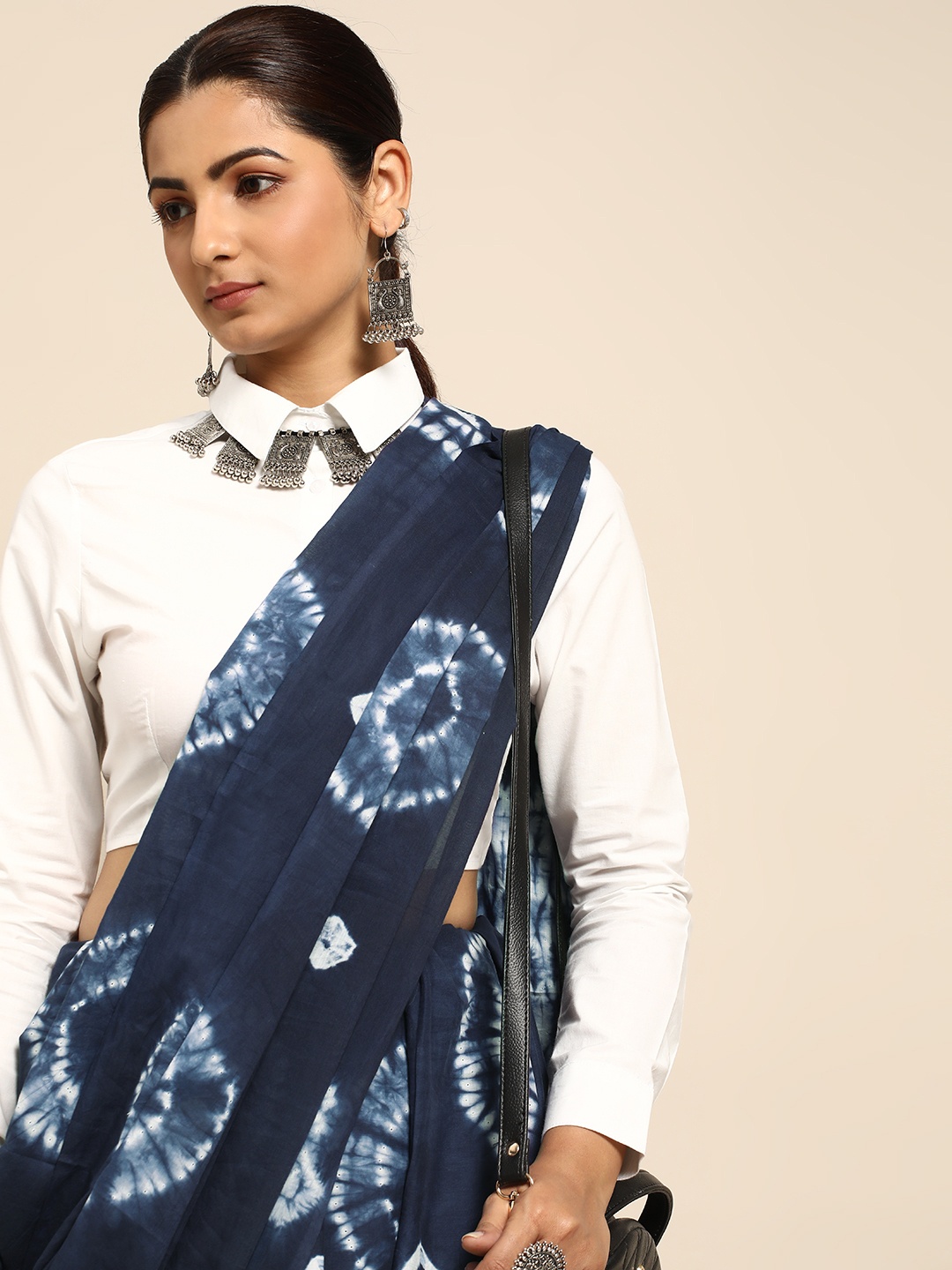 

Taavi Pure Cotton Ready To Wear Bagru Saree, Navy blue