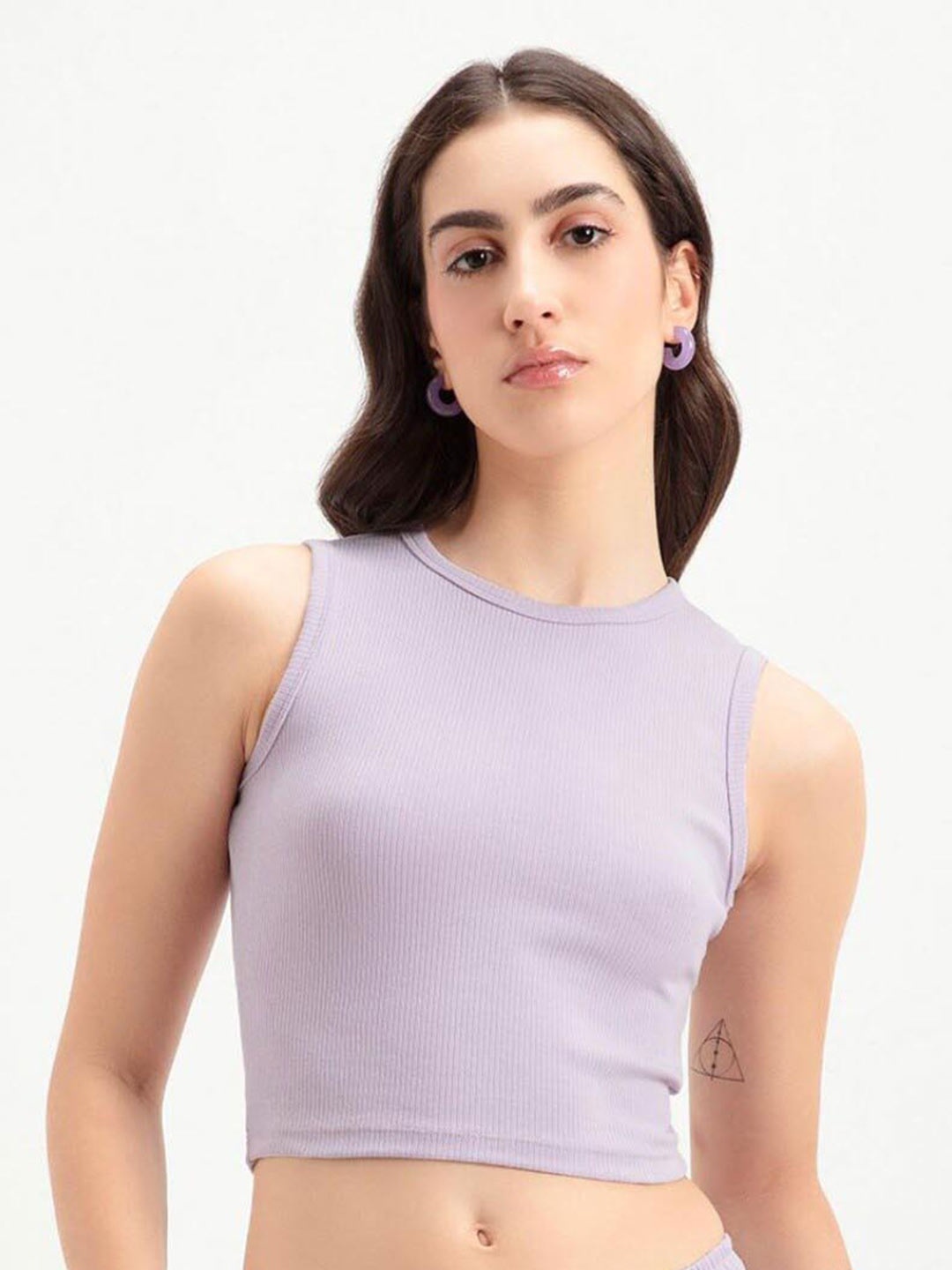 

Bewakoof Women Slim Fit Ribbed Crop Top, Purple