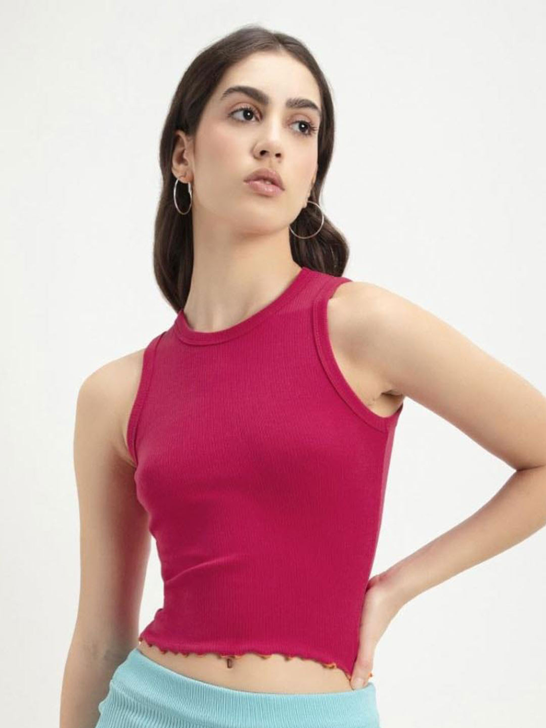 

Bewakoof Cotton Crop Fitted Top, Pink