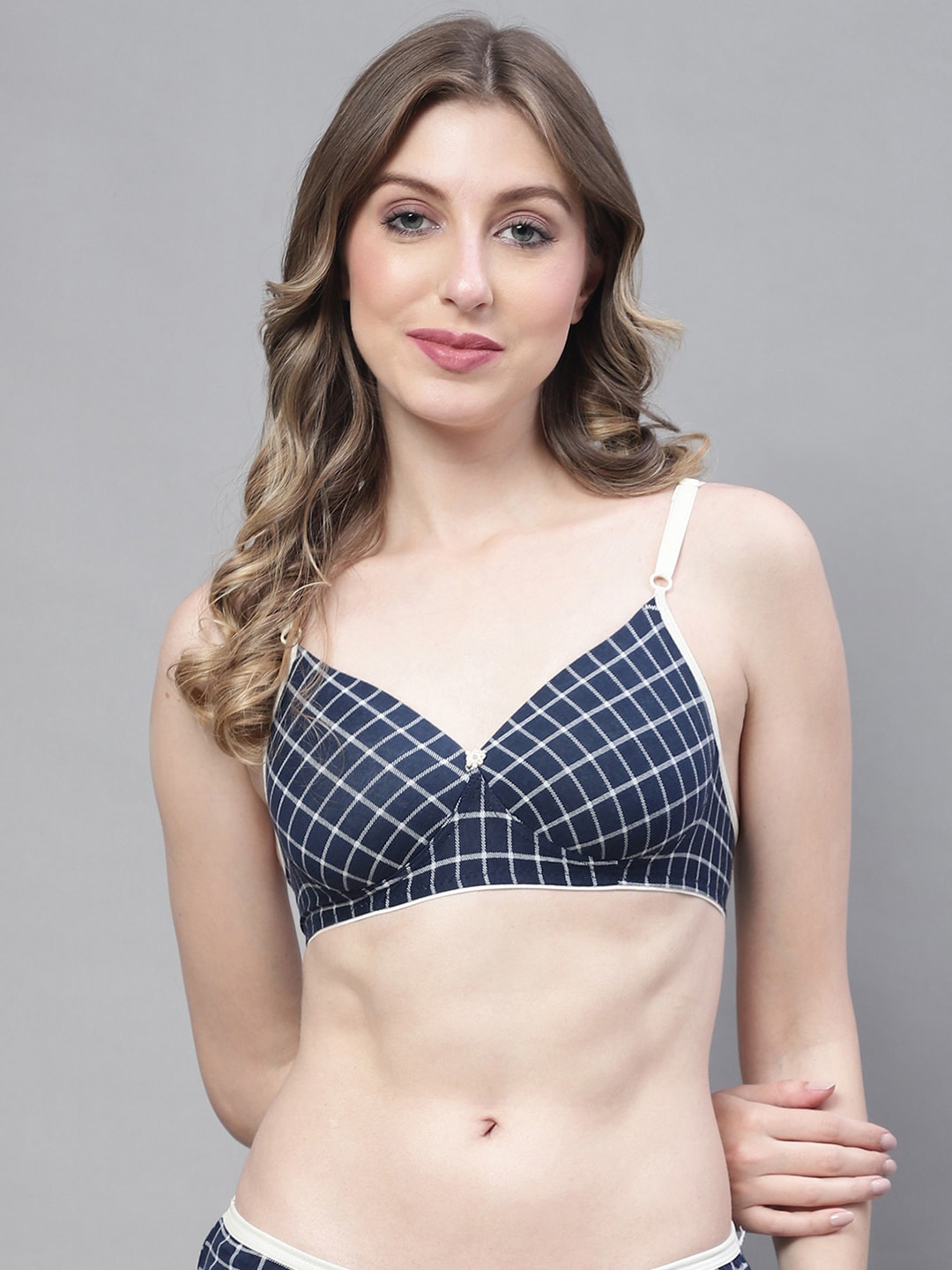 

PrettyCat Checked Cotton Lightly Padded Medium Coverage All Day Comfort Seamless Bra, Blue