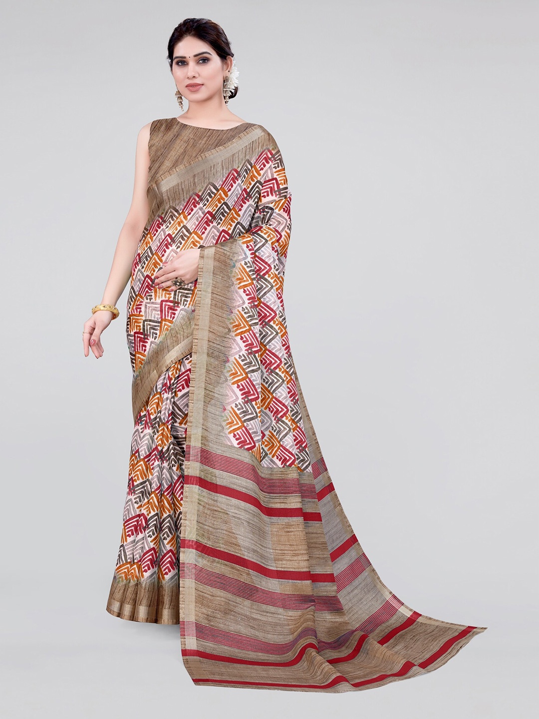 

MIRCHI FASHION Geometric Printed Zari Saree, White