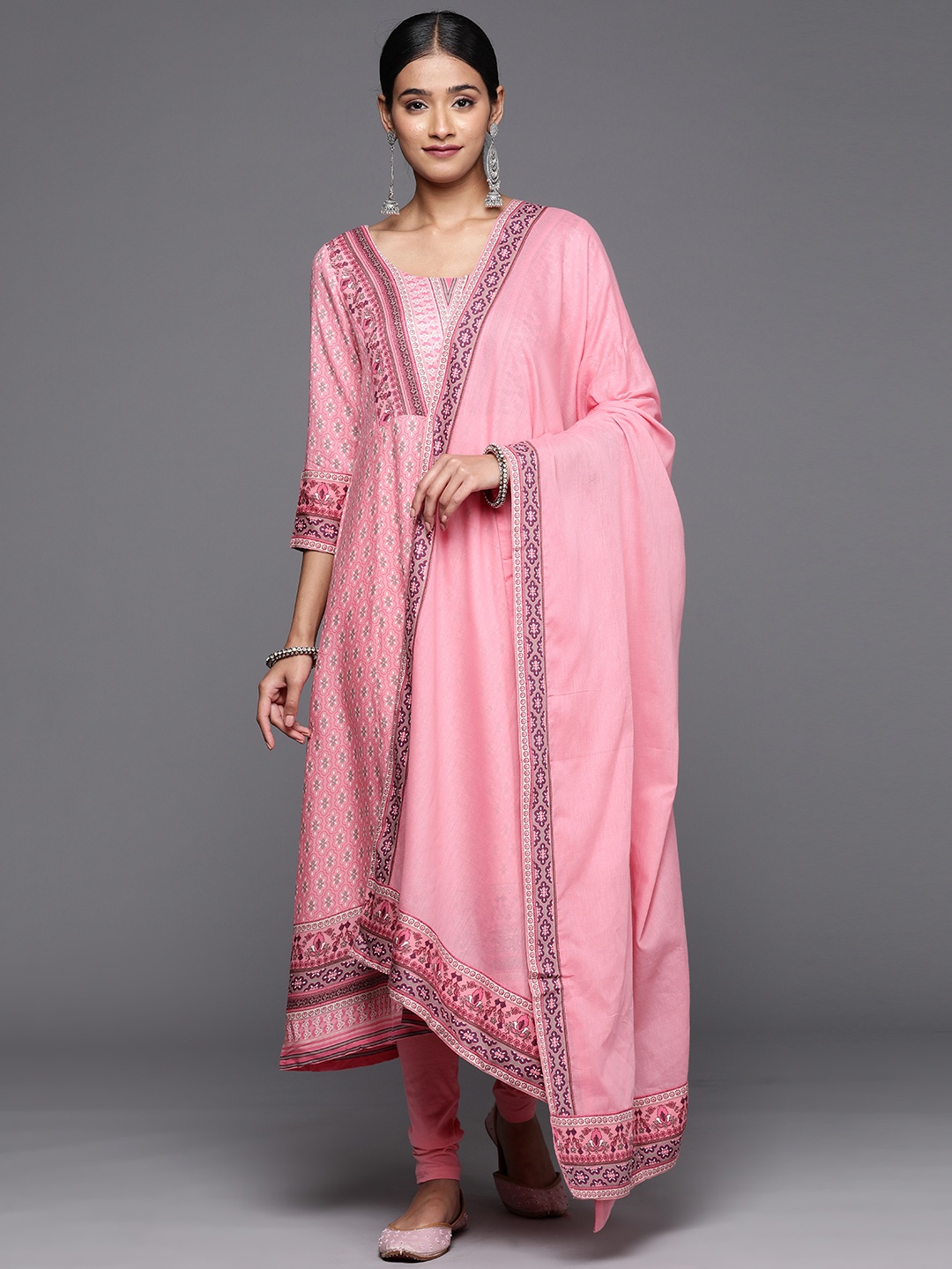 

Biba Women Ethnic Motifs Printed Regular Kurta with Churidar & Dupatta, Pink