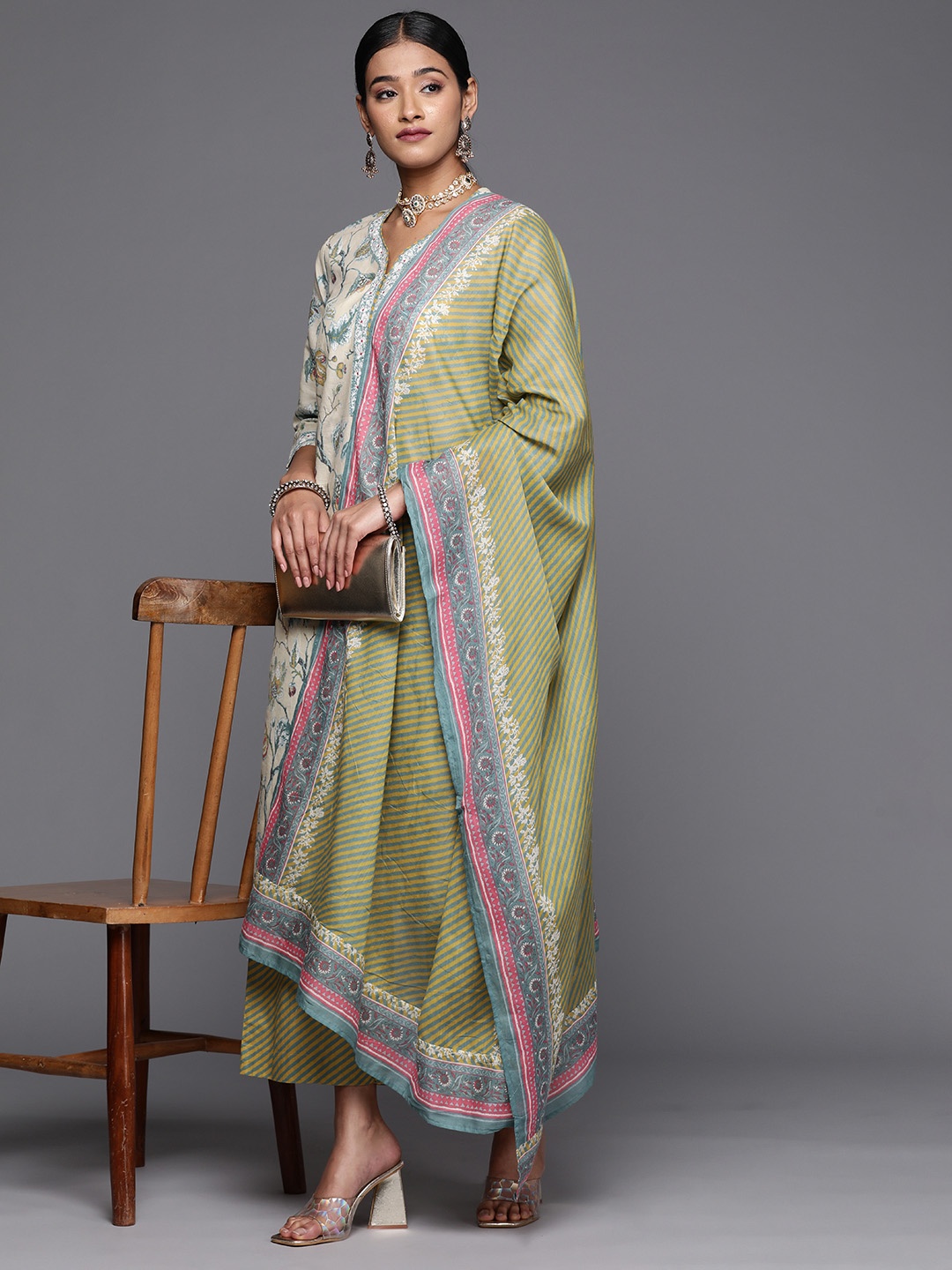 

Biba Women Ethnic Motifs Printed Regular Kurta with Palazzos & Dupatta, Green