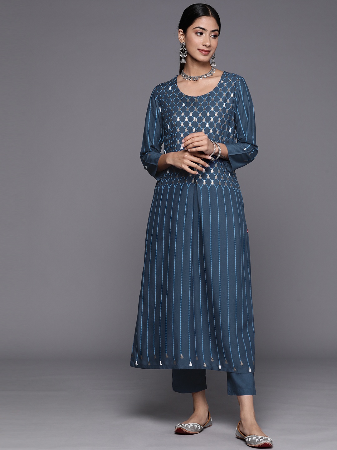 

Biba Paisley Printed Pleated Design A-line Kurta with Trousers, Navy blue