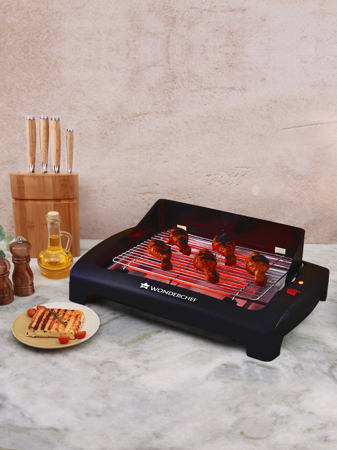 

Wonderchef Smoky Grill 2000W Electric Barbeque, Black