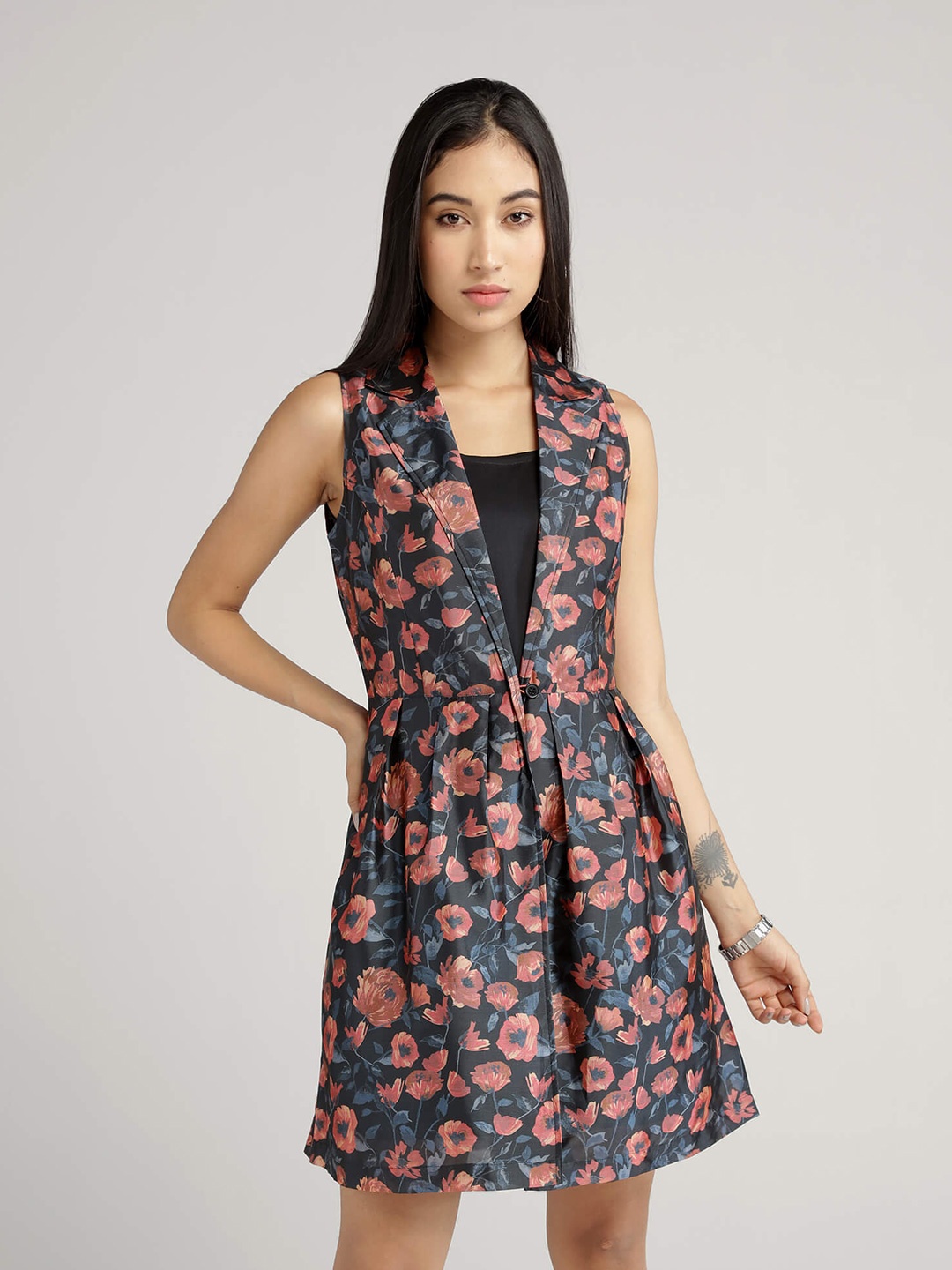 

IDK Floral Printed Pleated Shirt Dress, Black