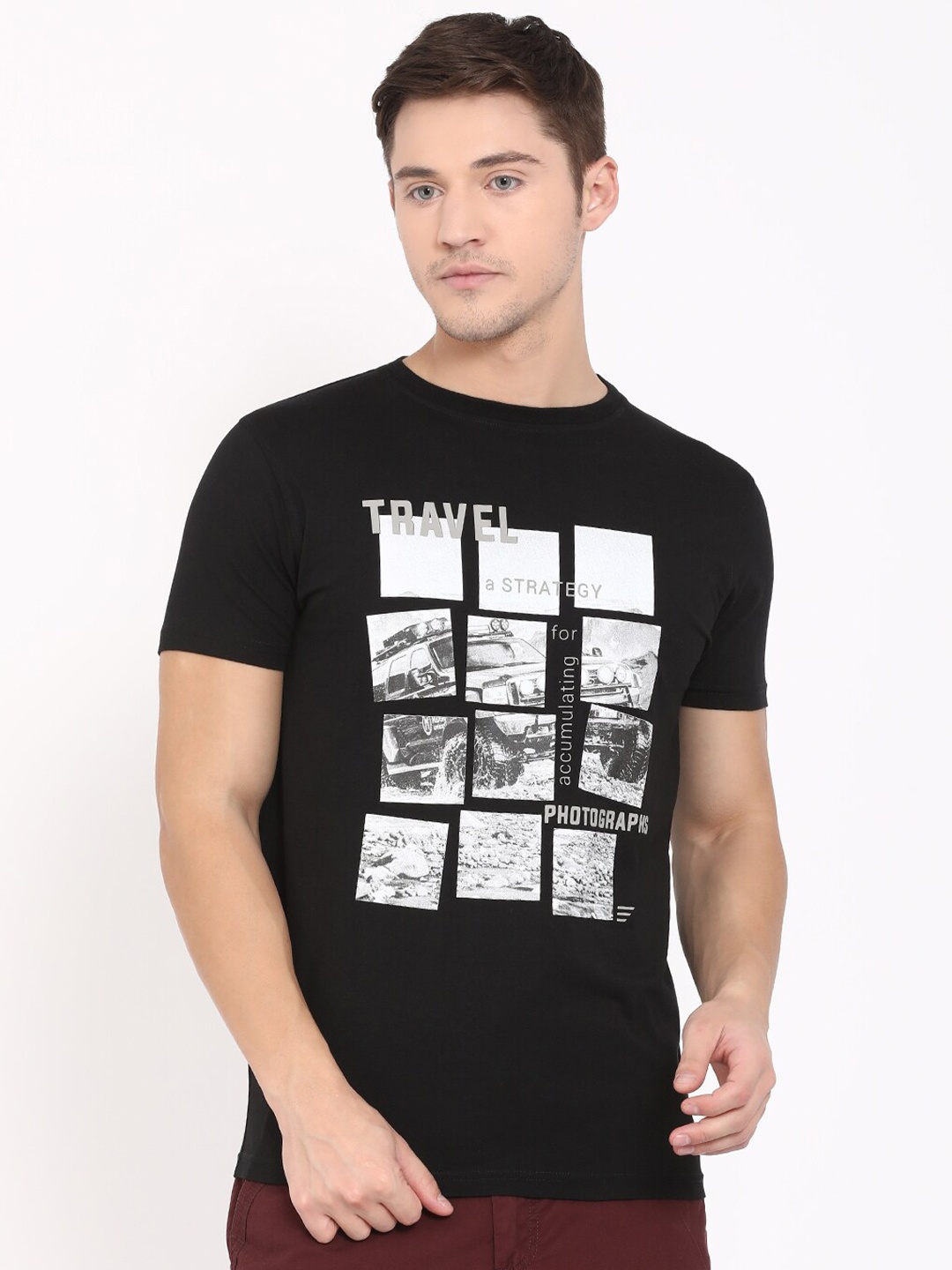 

t-base Graphic Printed Cotton T-shirt, Black