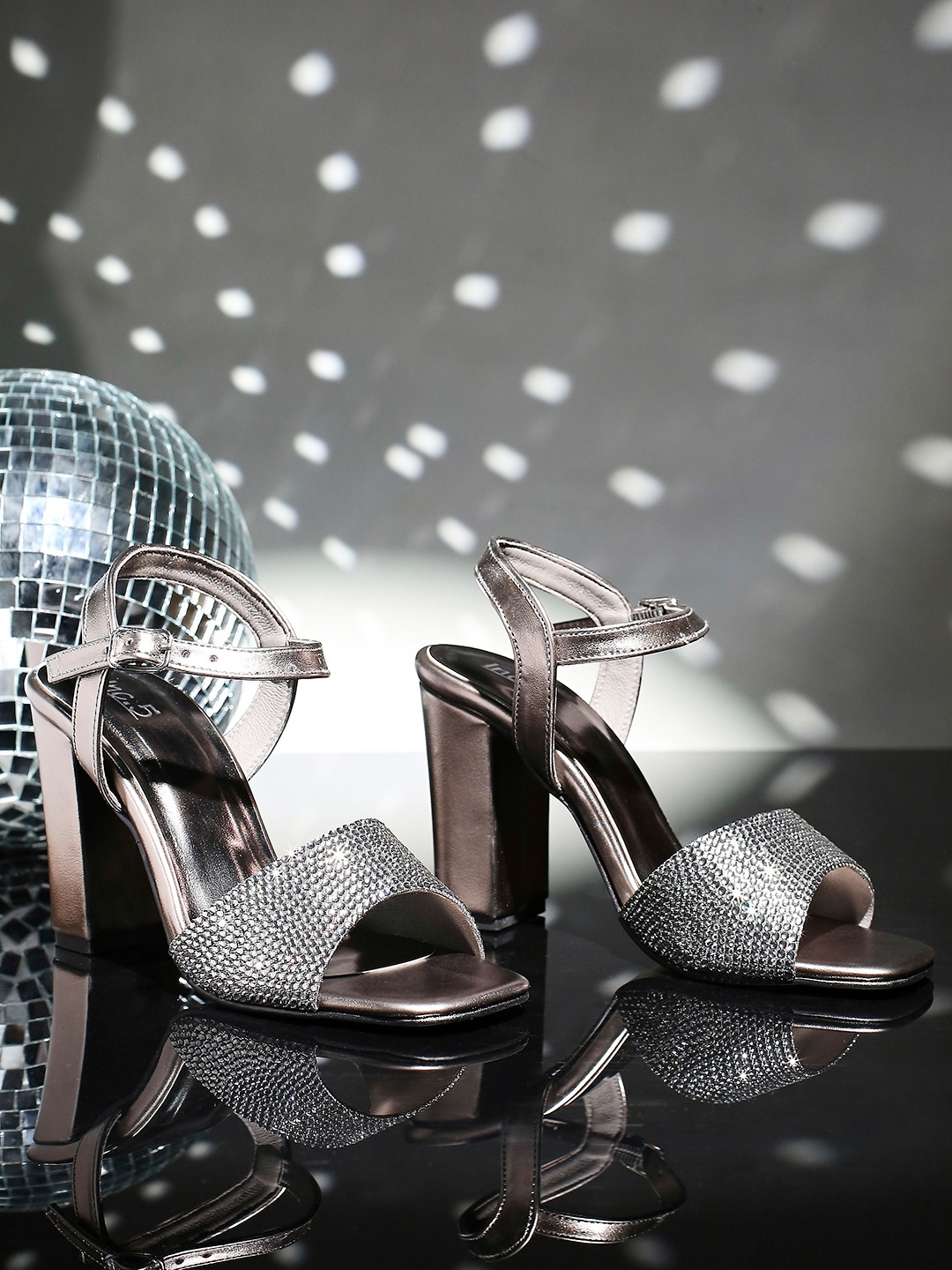 

Inc 5 Embellished Block Heels, Metallic