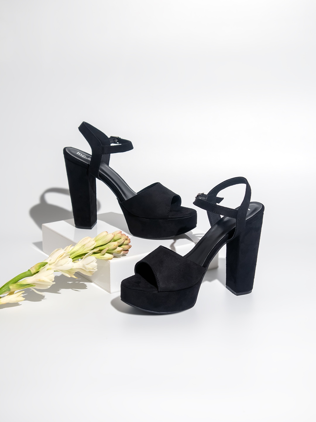 

Inc 5 Open Toe Platform Peep Toes With Buckles, Black