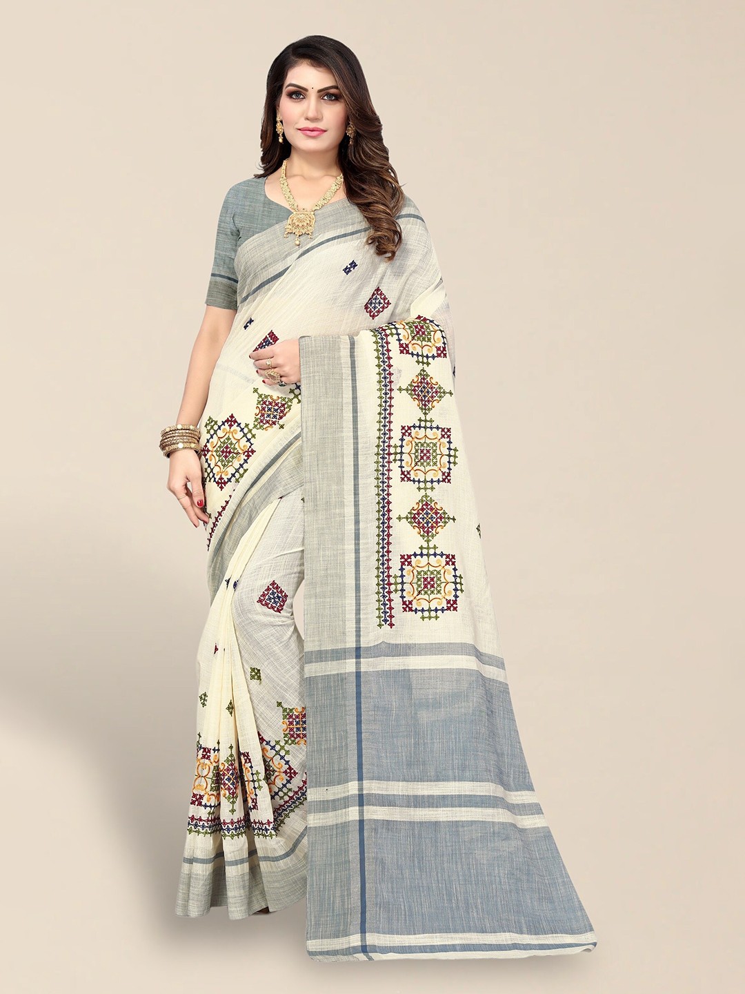 

SERONA FABRICS Ethnic Motifs Embroidered Pure Linen Saree, Cream