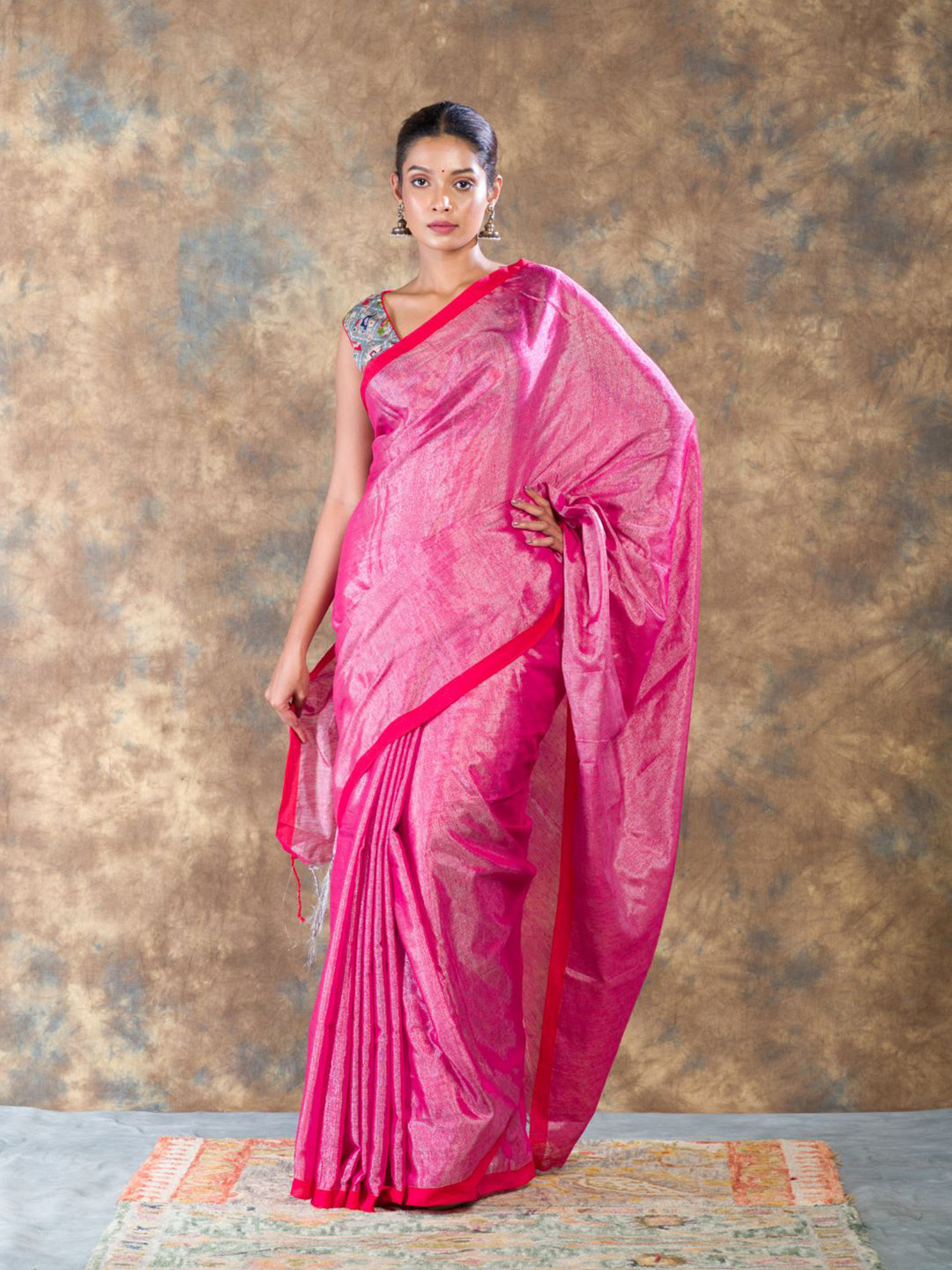 

HERE&NOW Linen Blend Saree, Fuchsia