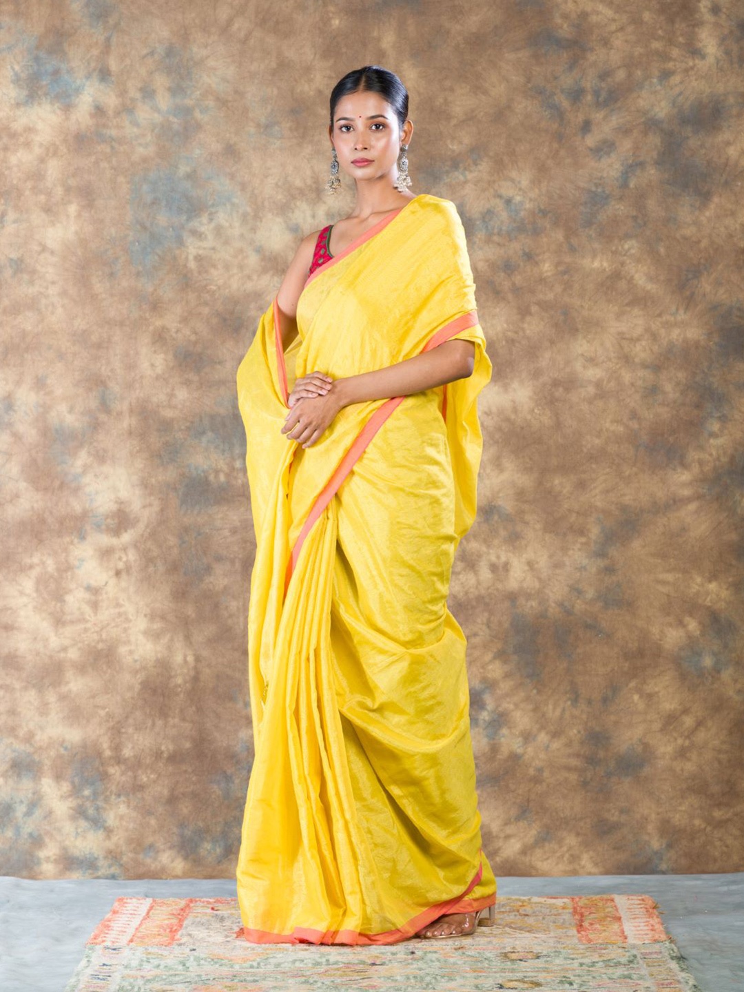 

HERE&NOW Linen Blend Saree With Tassel, Yellow