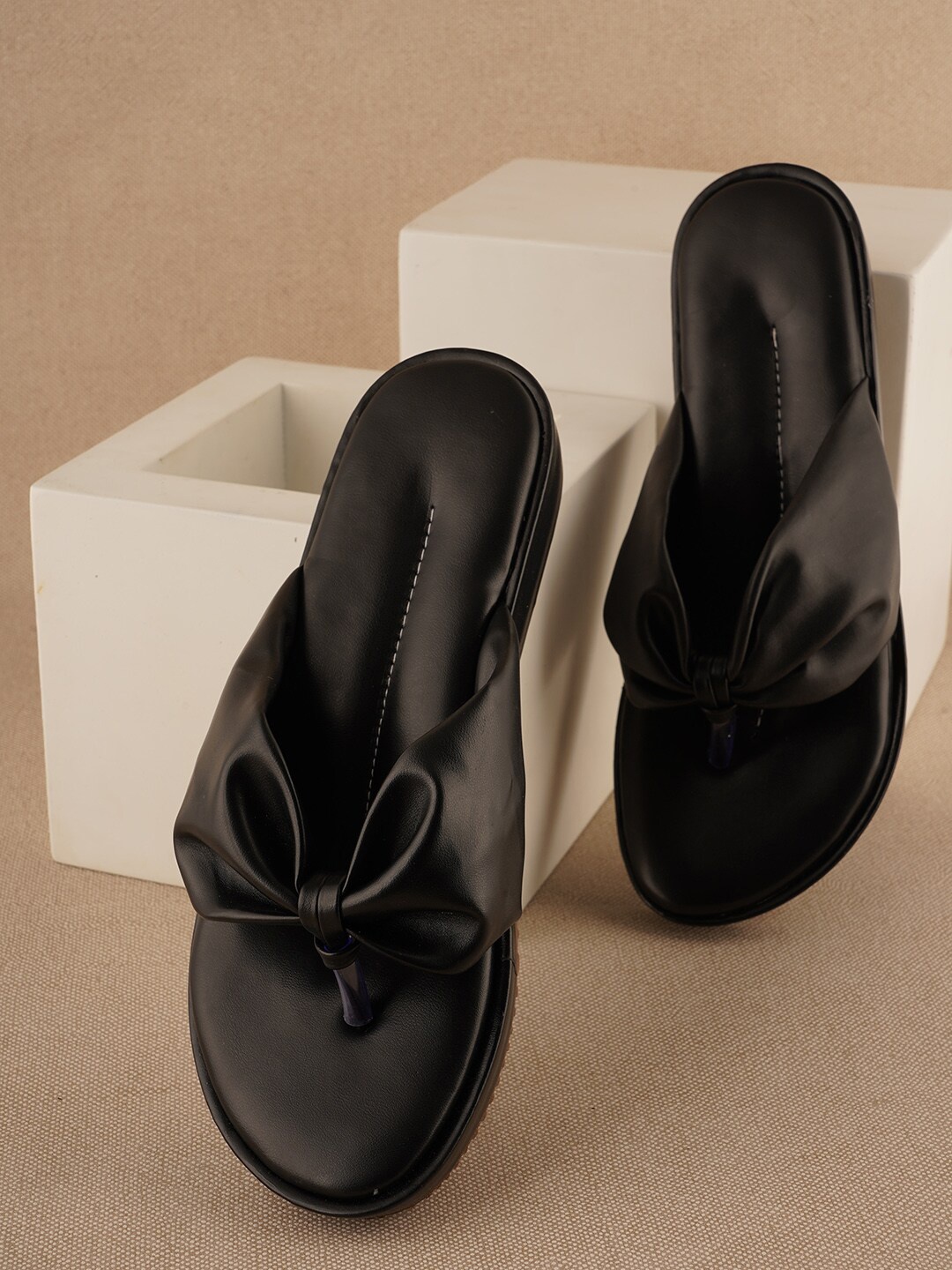 

Walkfree Women Open Toe T-Straps Comfort Heels, Black