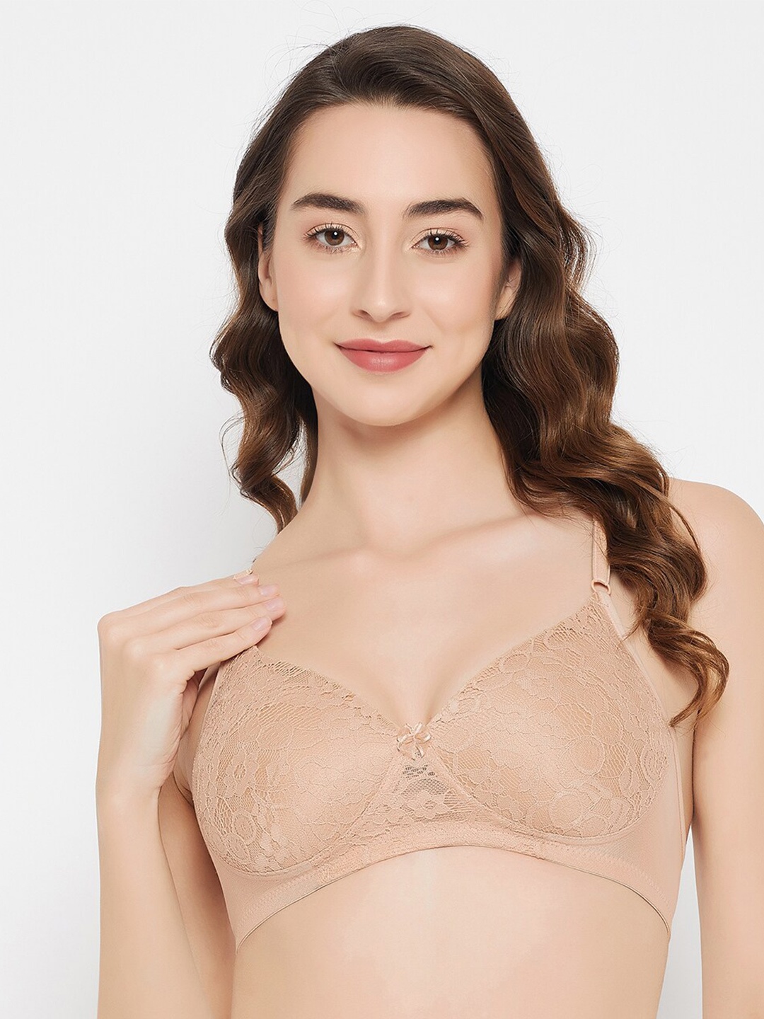 

Clovia Floral Lace Lightly Padded Non-Wired All Day Comfort Bra, Beige