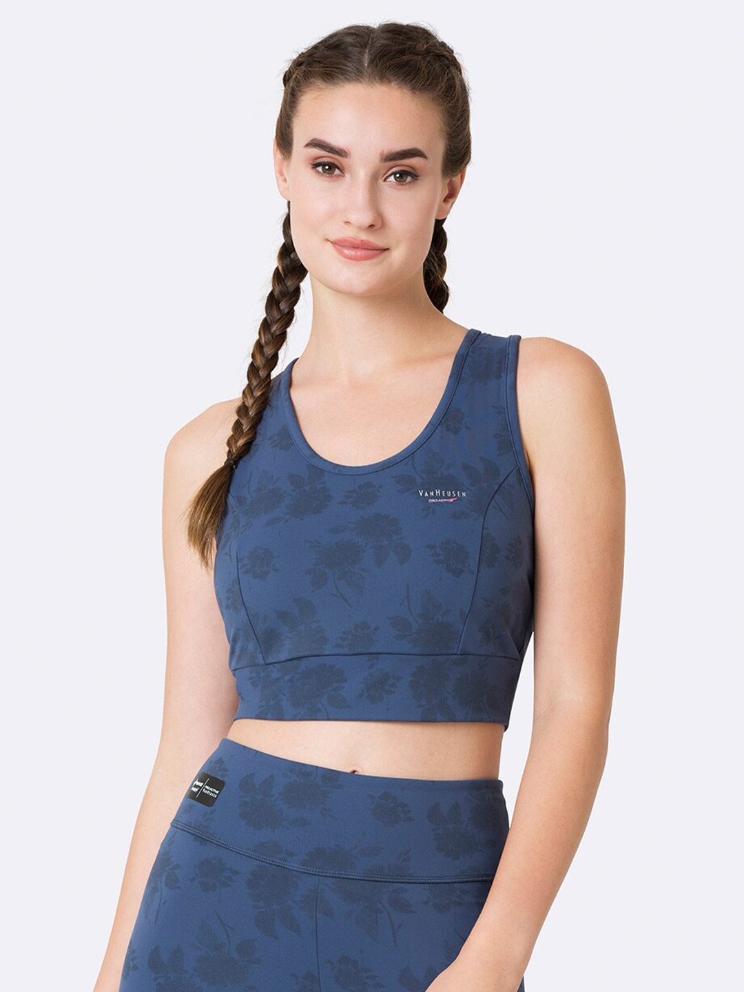 

Van Heusen Proactive Elite Solid High Stretch Removable Padding Sports Bra, Blue