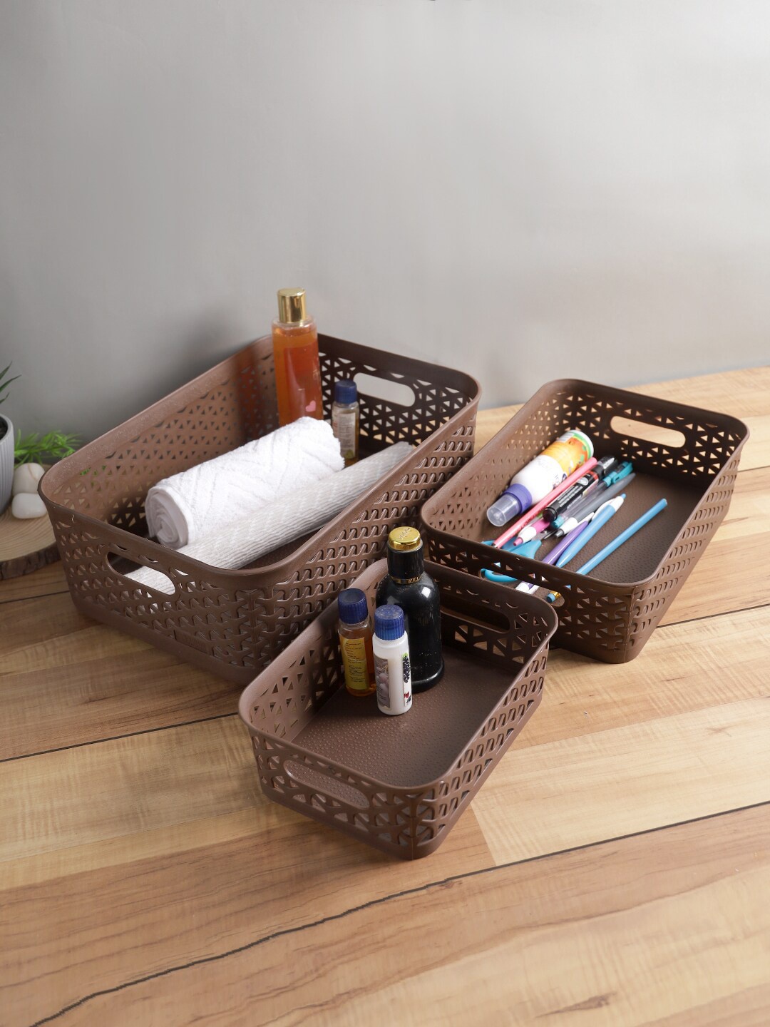 

Abode Brown 3-Pieces Multipurpose Organiser Basket for Storage Without Lid