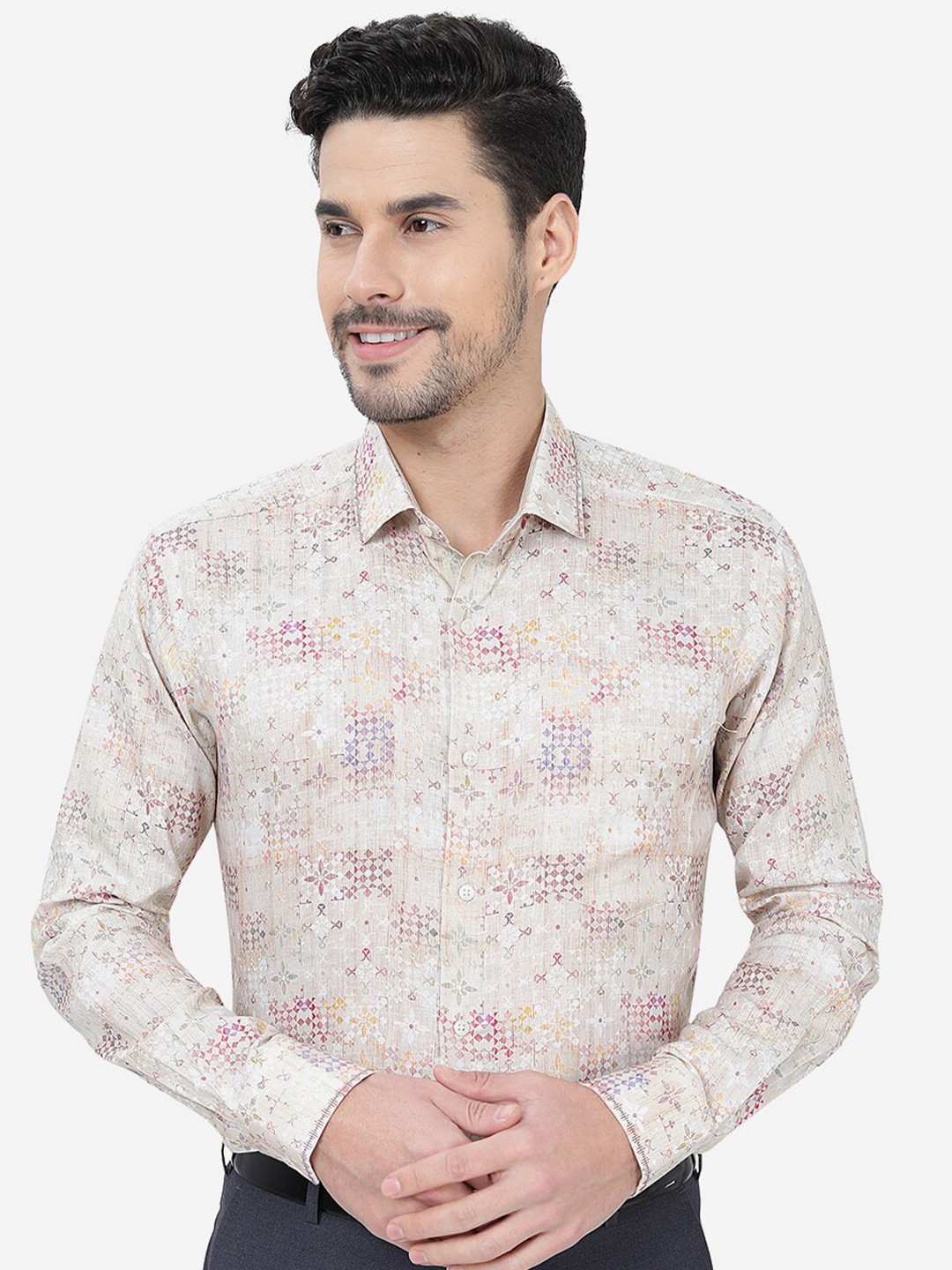 

JB STUDIO Ethnic Motifs Printed Slim Fit Linen Formal Shirt, Beige