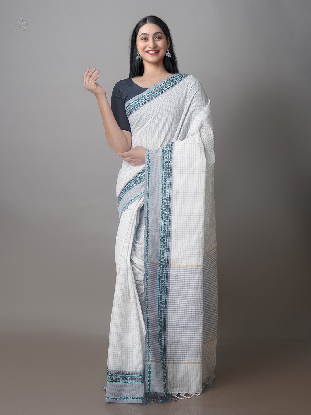 

Unnati Silks Checked Mangalagiri Saree, White
