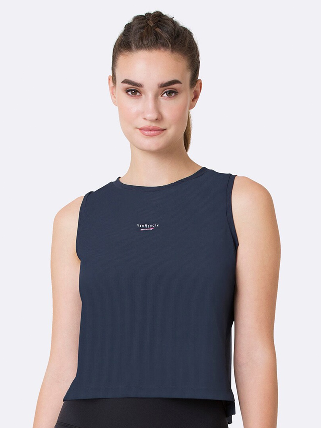 

Van Heusen Proactive Elite Solid Quick-Dry High Stretch Cropped Top, Navy blue