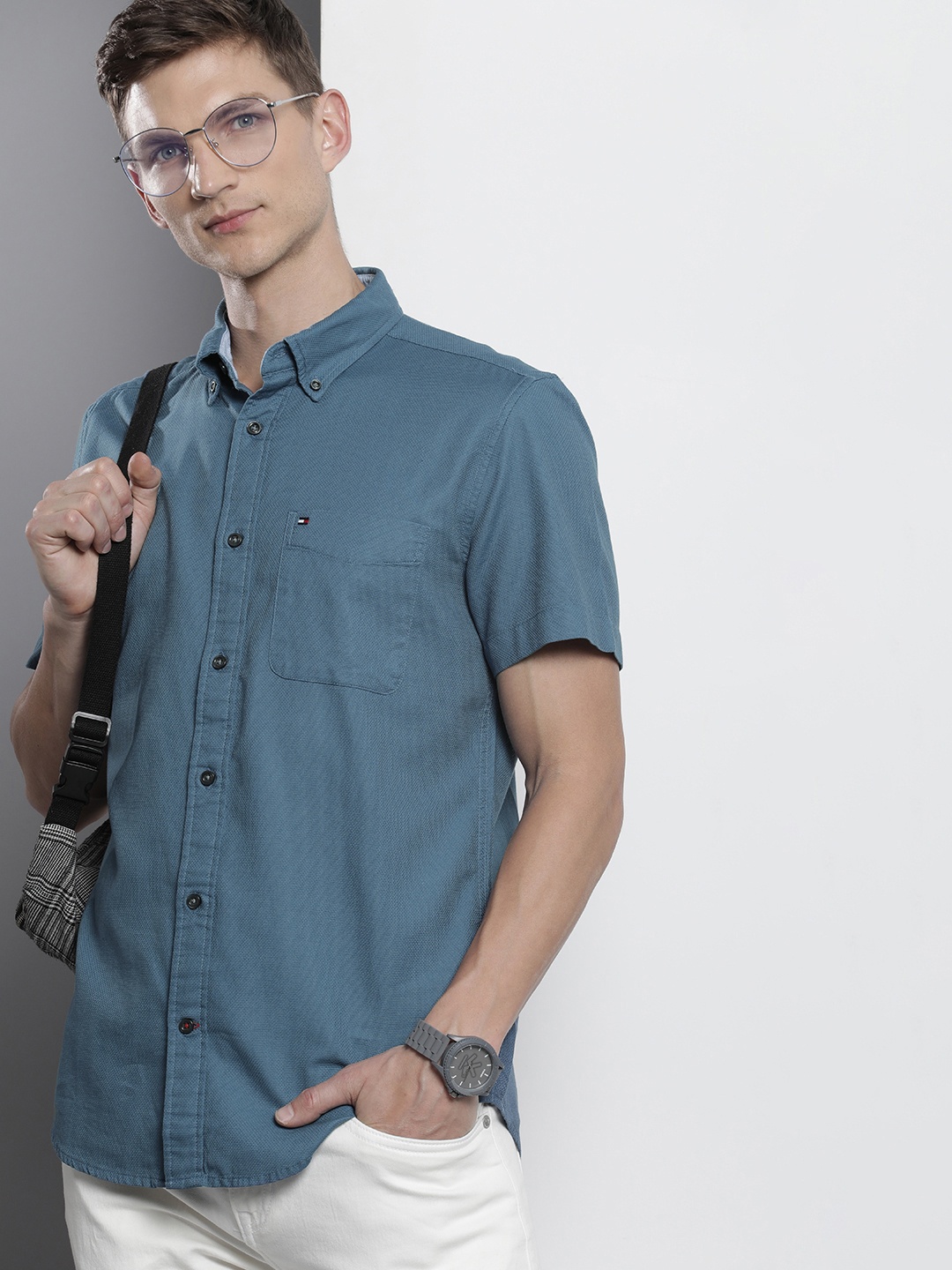 

Tommy Hilfiger Textured Pure Cotton Casual Shirt, Blue