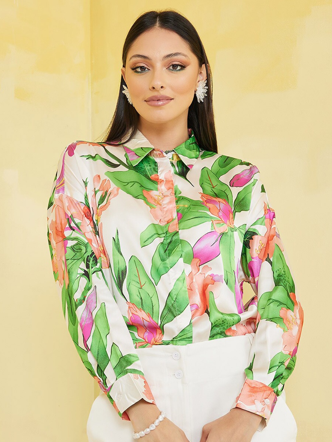

Styli Women Tropical Print Regular Fit Shirt, Green