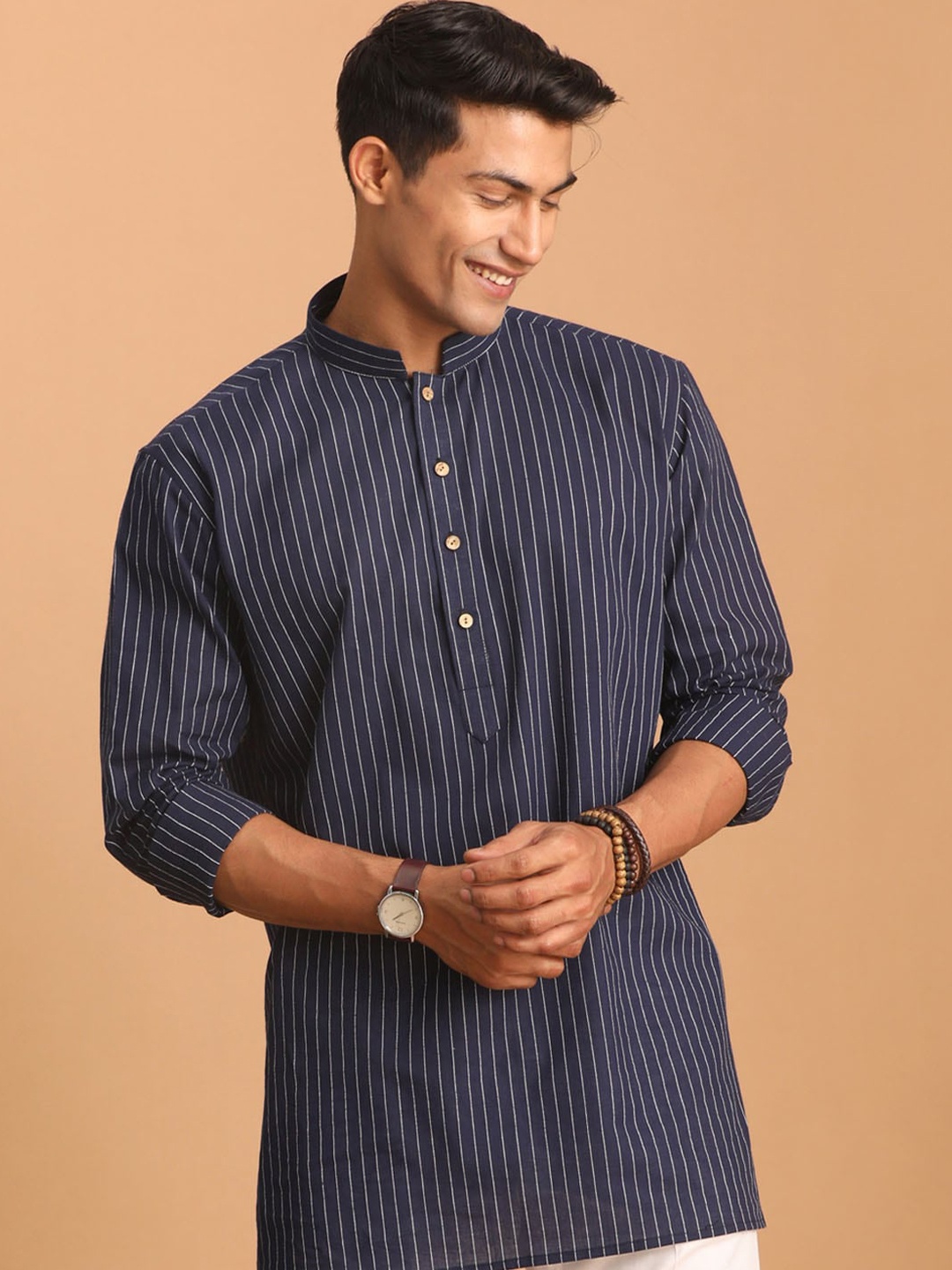 

VASTRAMAY Striped Mandarin Collar Cotton Kurta, Navy blue
