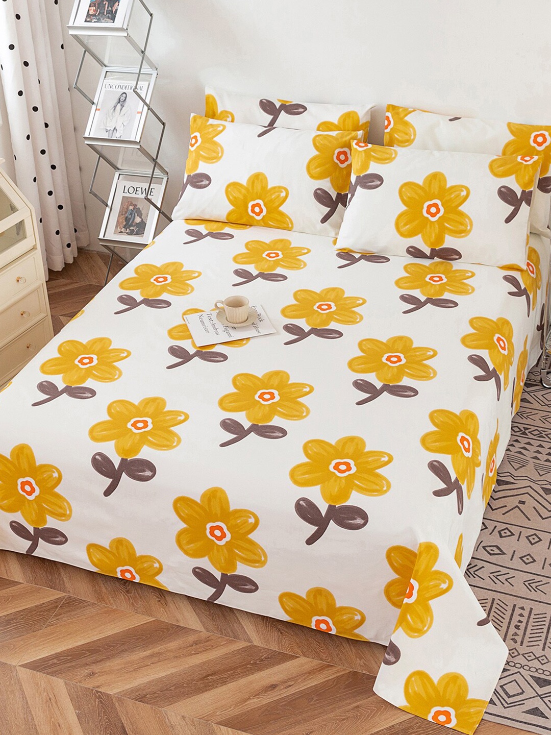 

JC Collection White & Yellow Floral Printed 220 TC Cotton Queen Bedsheet & Pillow Covers