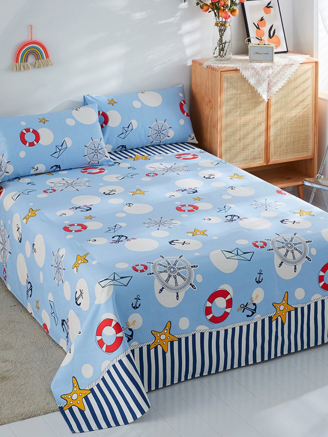 

JC Collection Blue & White 186 TC Pure Cotton Queen Bedsheet With 2 Pillow Covers