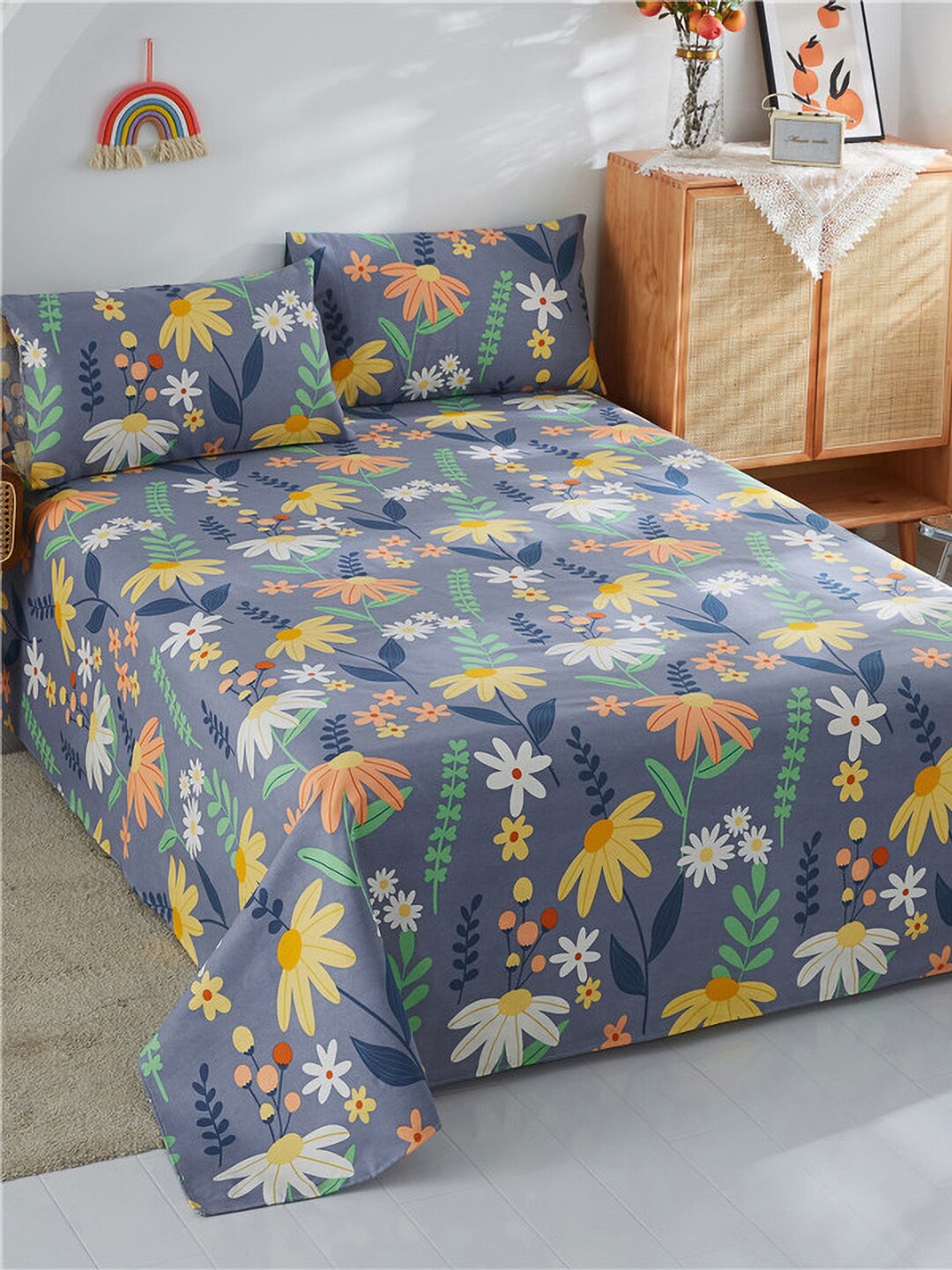 

JC Collection Grey & Yellow Floral 186 TC Cotton King Bedsheet & Pillow Covers