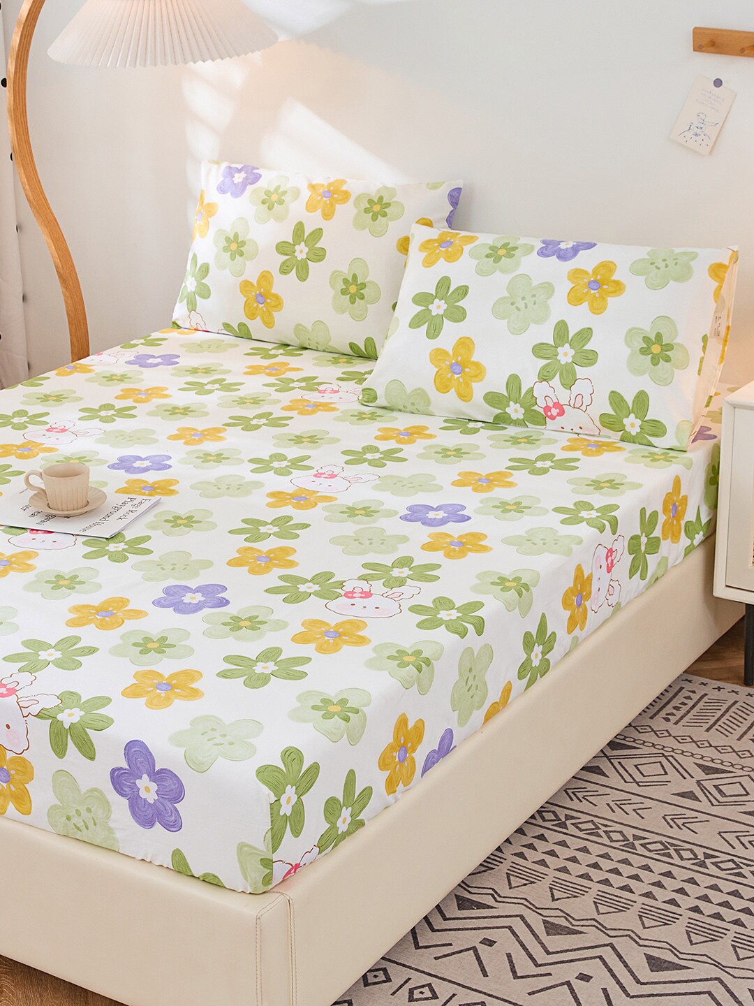 

JC HOME White & Green 200 TC Pure Cotton Fitted Single Bedsheet & 1 Pillow Cover
