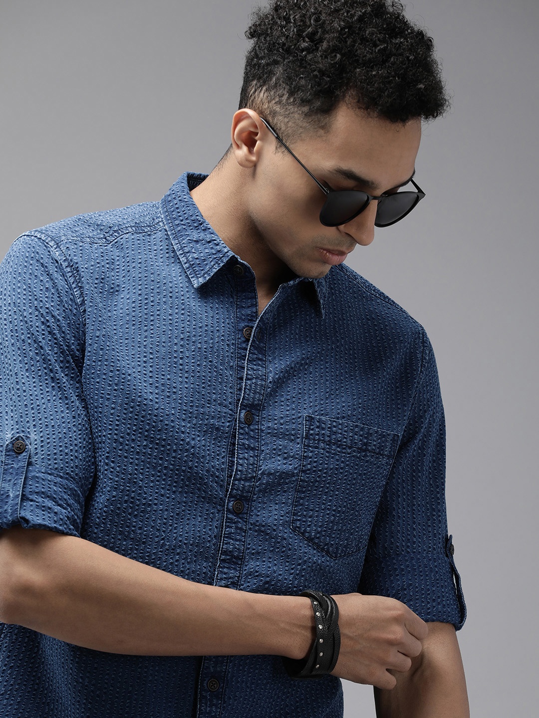 

Roadster Men Standard Opaque Casual Shirt, Blue