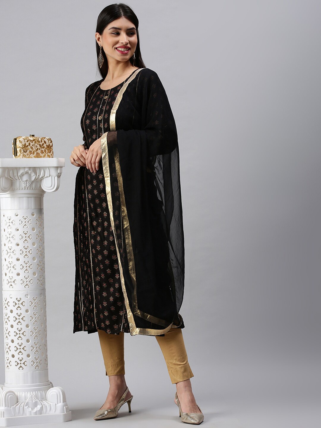 

SHOWOFF Ethnic Motifs Printed Gotta Patti Panelled Kurta with Trousers & Dupatta, Black