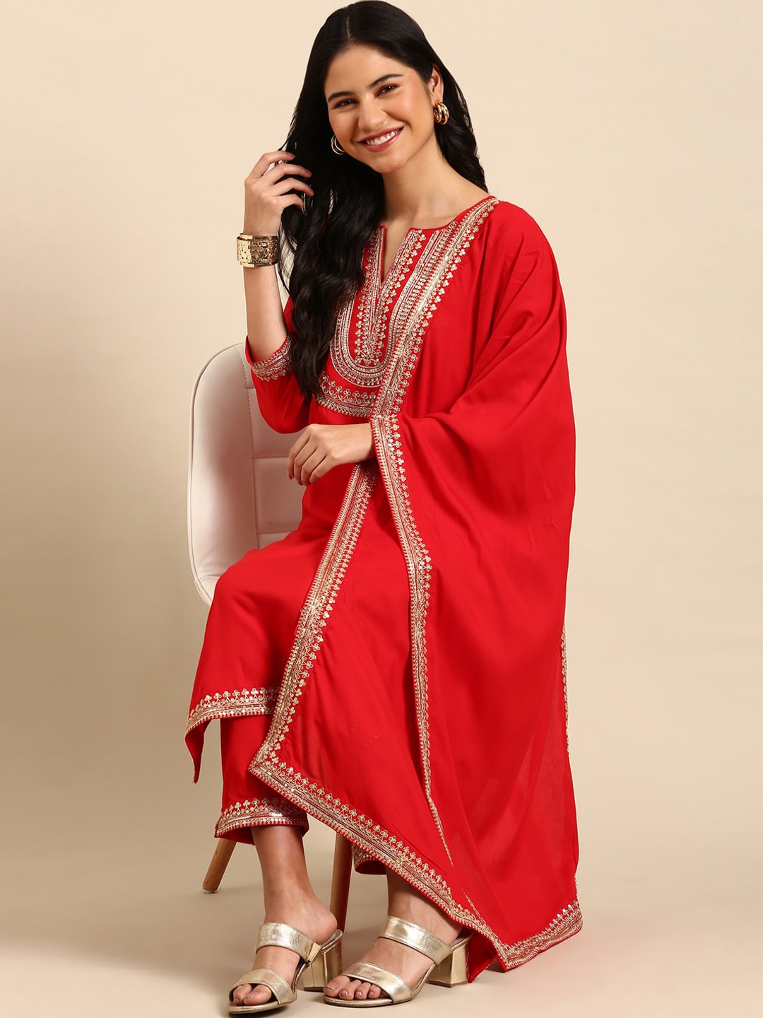 

SHOWOFF Ethnic Motifs Yoke Design Zari Kurta with Trousers & Dupatta, Red