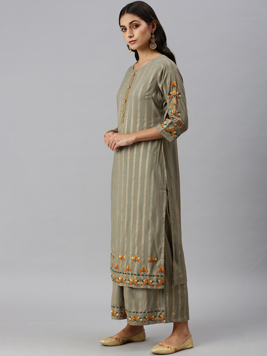 

SHOWOFF Striped Thread Work Kurta with Palazzos & Dupatta, Olive