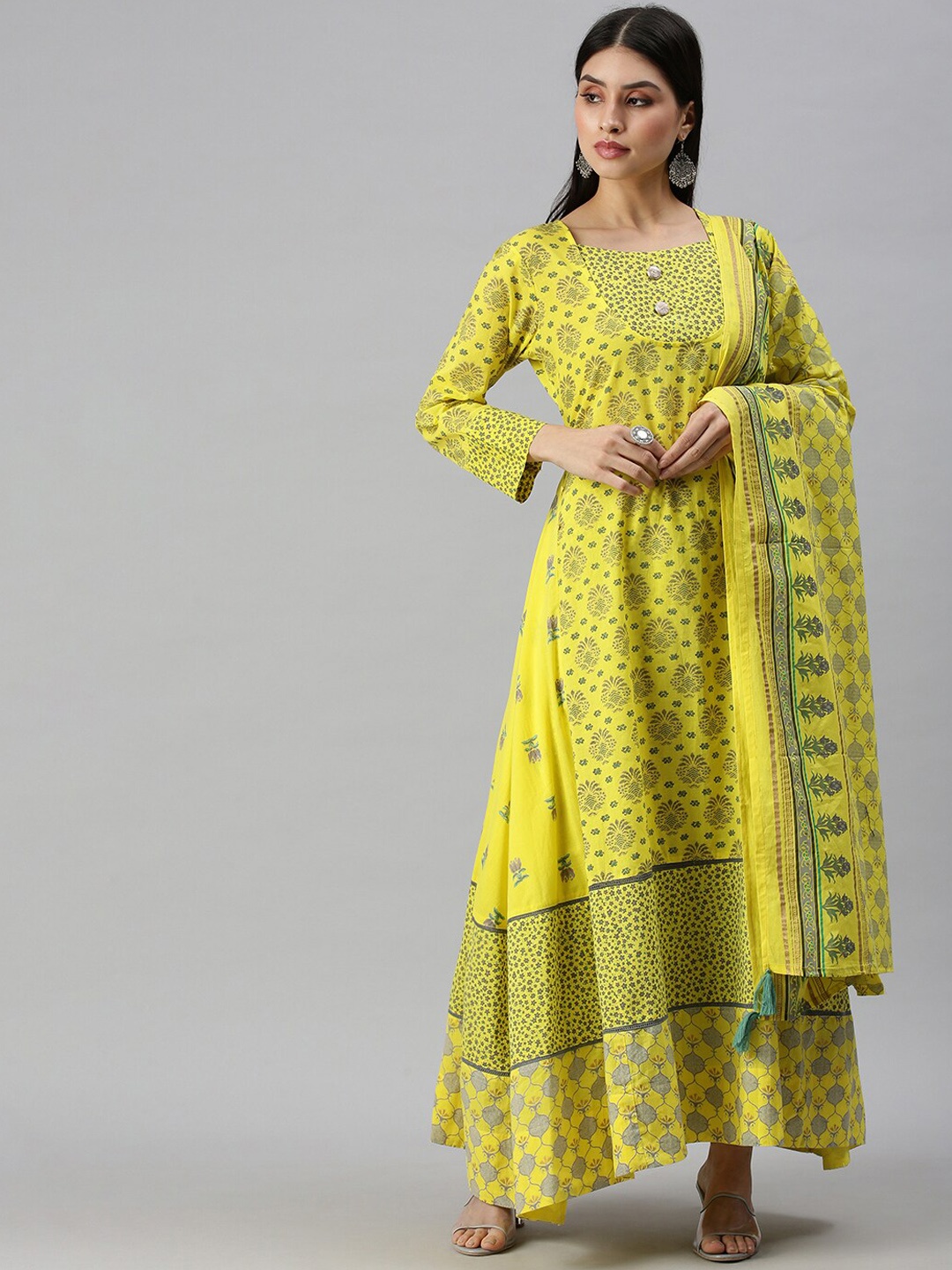 

SHOWOFF Floral Printed Panelled Foil Anarkali Kurta with Palazzos & Dupatta, Yellow