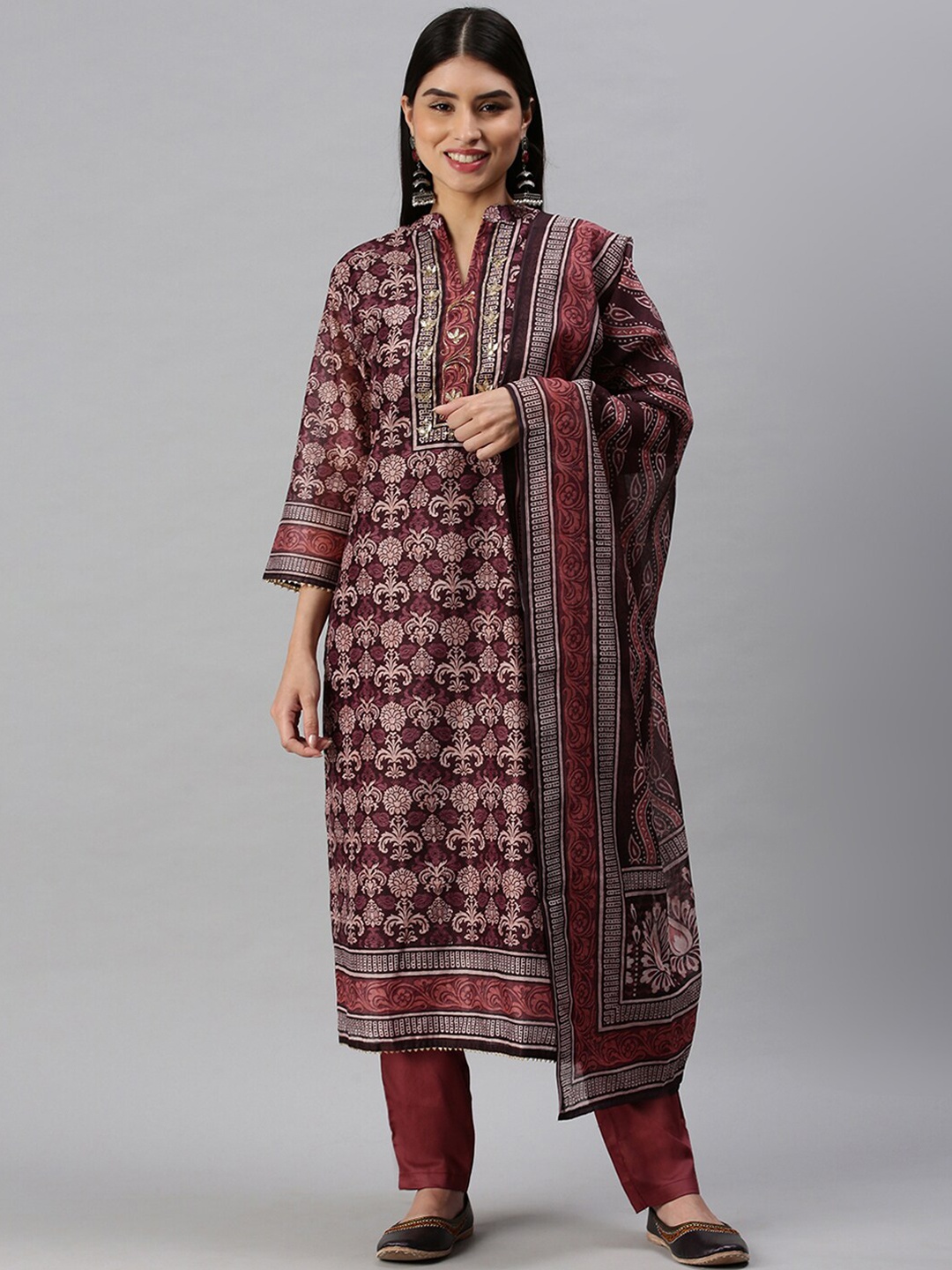 

SHOWOFF Ethnic Motifs Printed Sequinned Gotta Patti Kurta with Trousers & Dupatta, Maroon