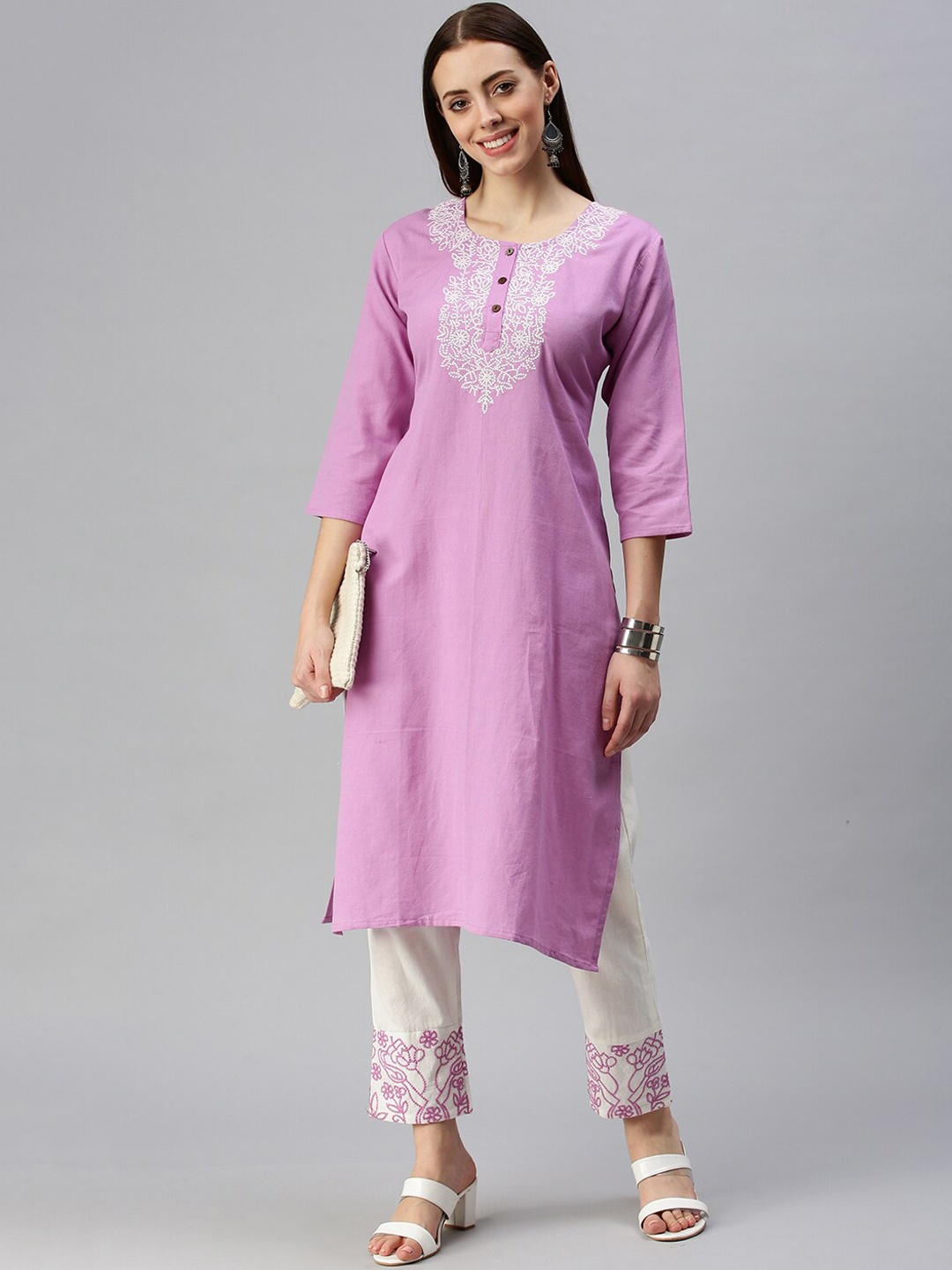 

SHOWOFF Ethnic Motifs Yoke Design Thread Work Kurta with Trousers, Violet