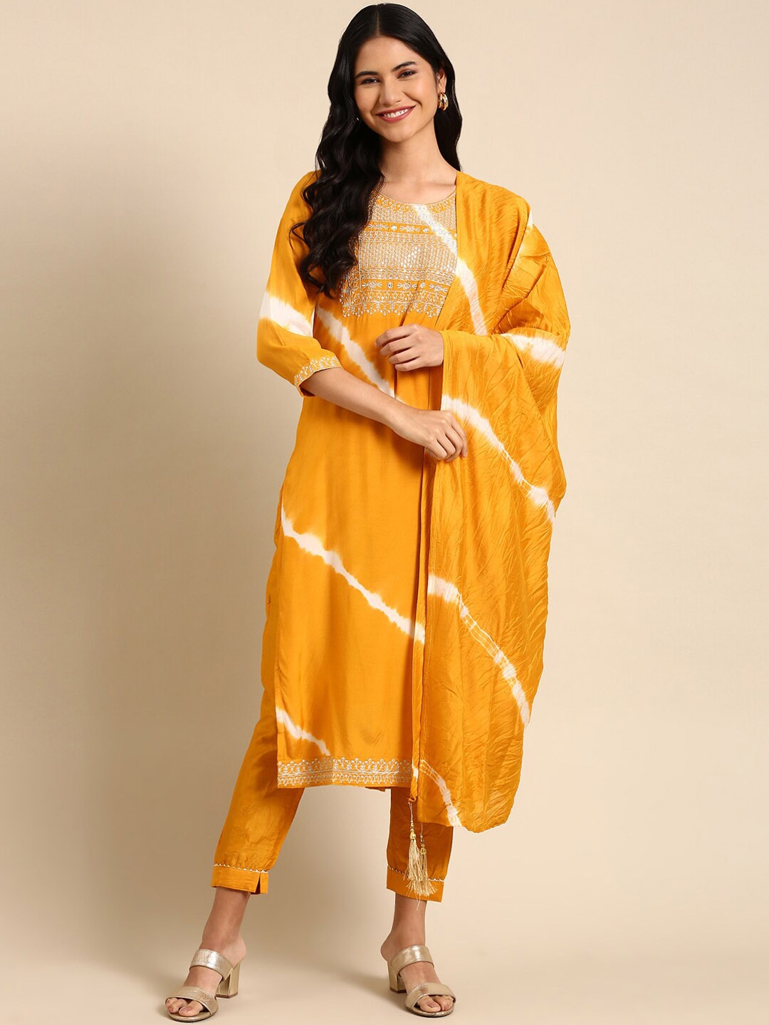 

SHOWOFF Dyed Thread Work Straight Shibori Kurta With Trousers & Dupatta, Yellow