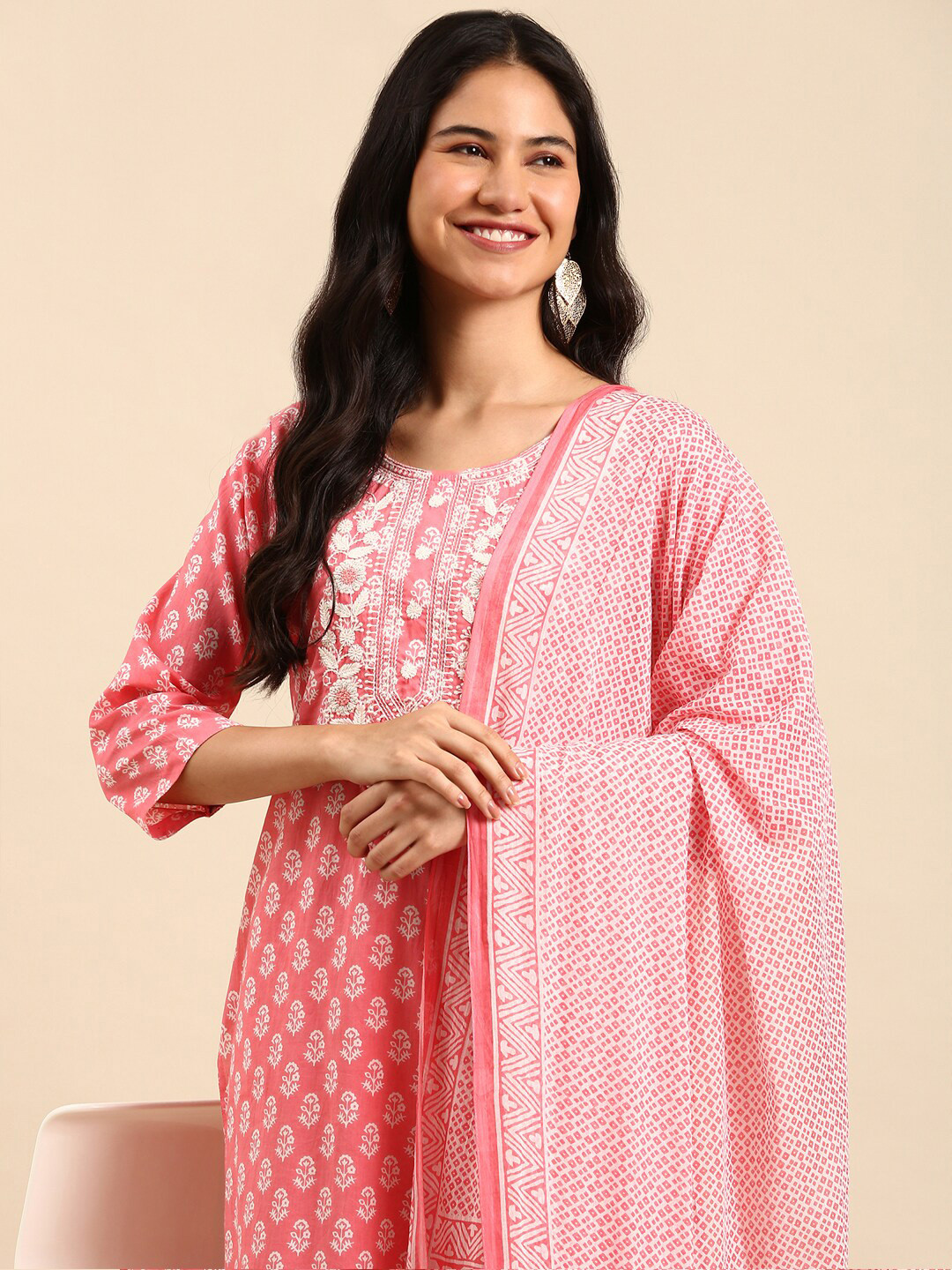 

SHOWOFF Ethnic Motifs Printed Thread Work Kurta With Trousers & Dupatta, Pink