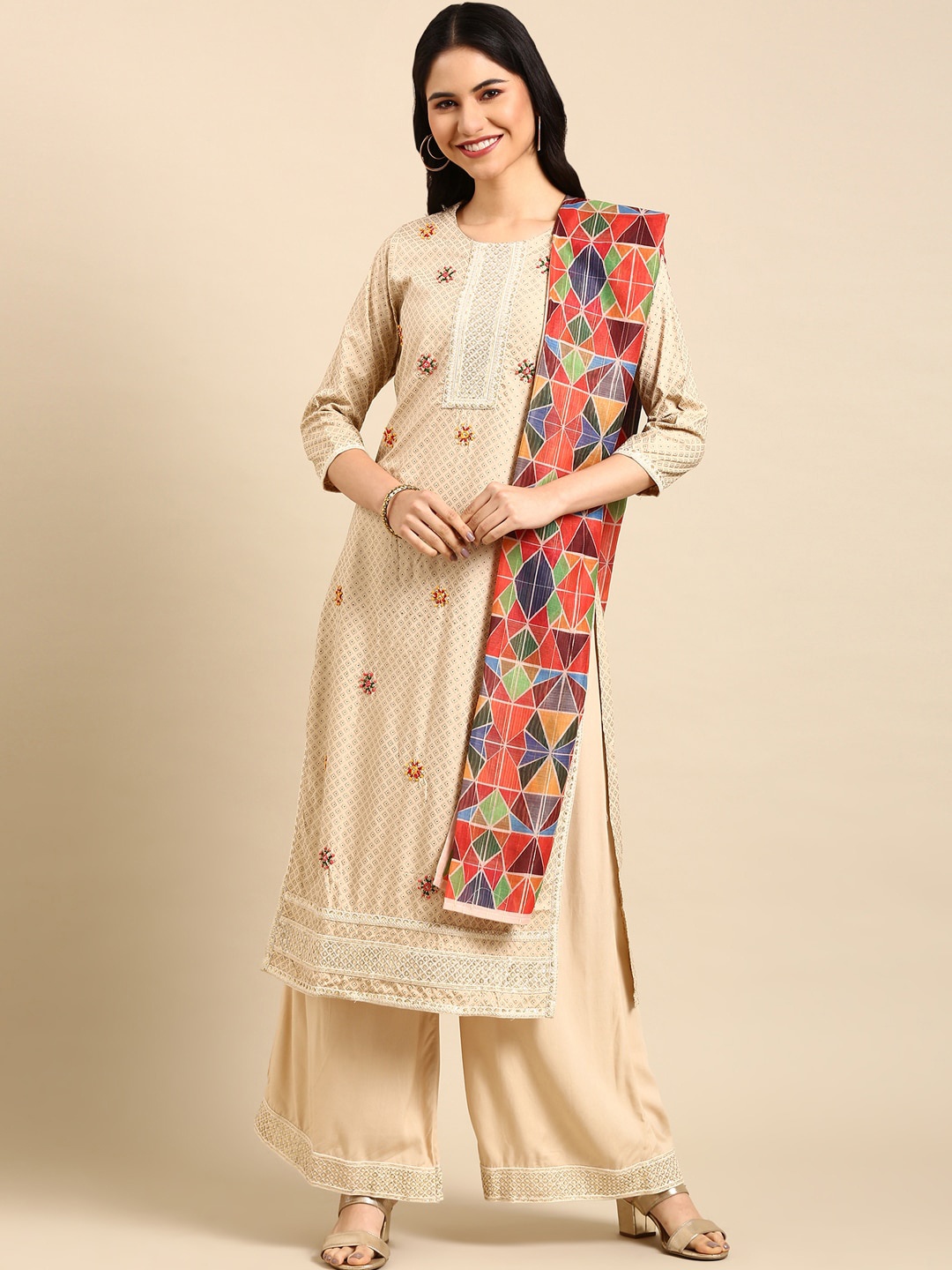 

SHOWOFF Geometric Printed Thread Work Kurta With Palazzos & Dupatta, Beige