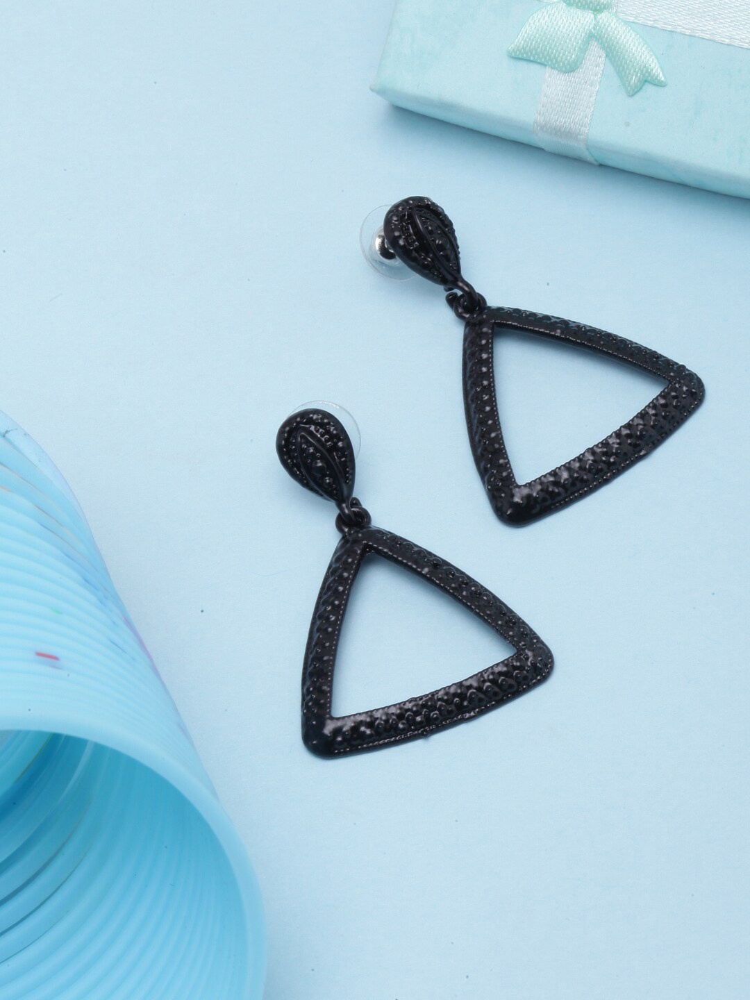 

DressBerry Black-Plated Contemporary Drop Earrings