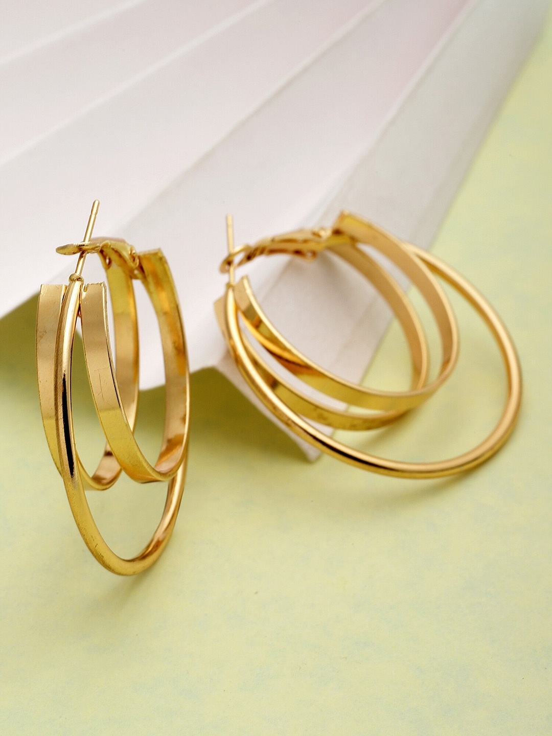 

Bohey by KARATCART Gold-Plated Contemporary Hoop Earrings