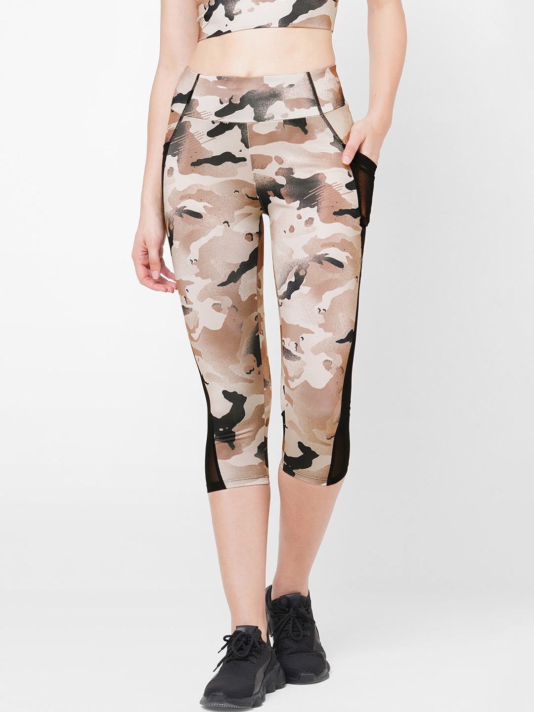 

LAASA SPORTS Women Camo Printed Mid-Rise Slim Fit Sports Capris, Brown