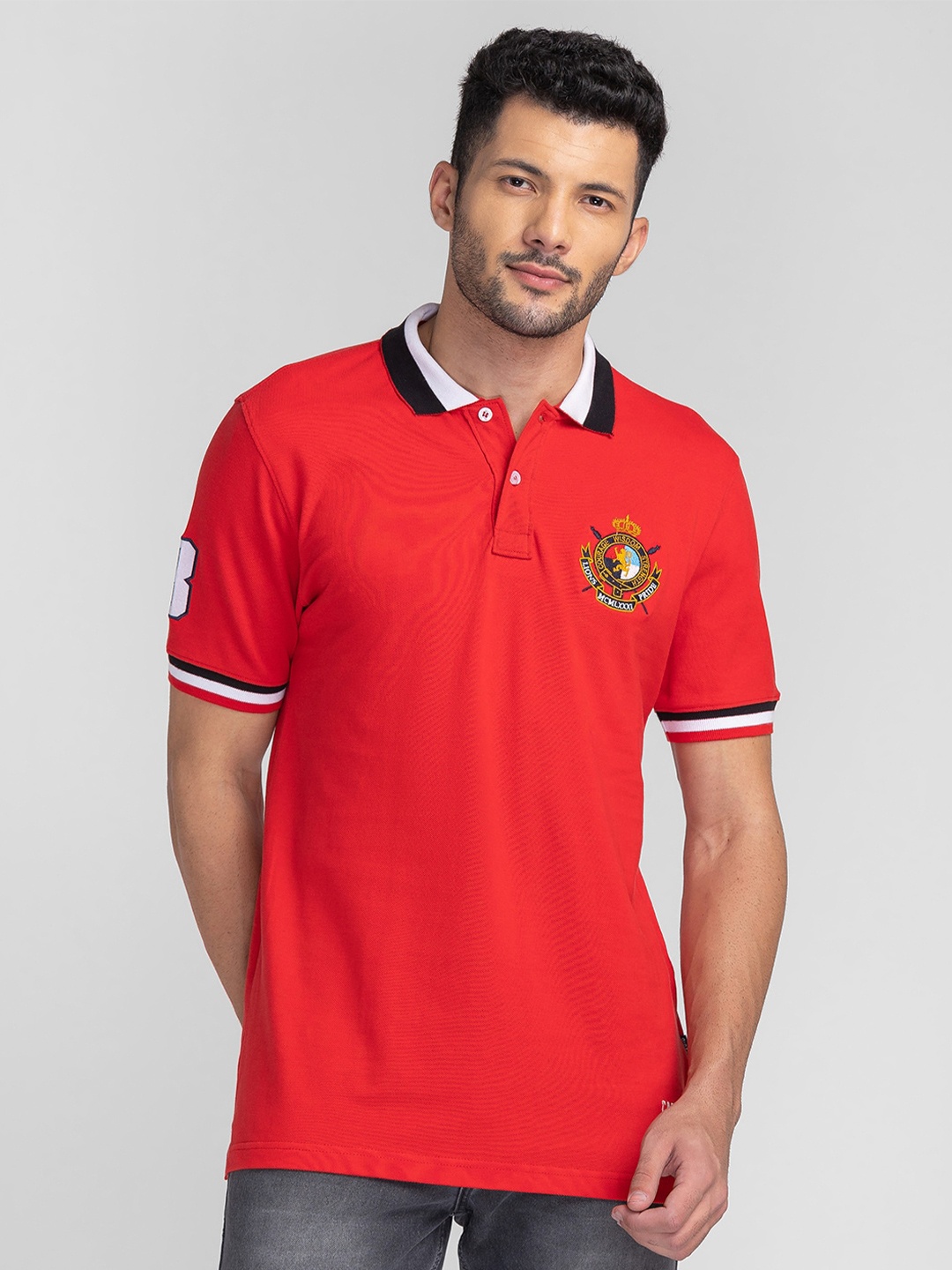 

GIORDANO Men Polo Collar Applique Cotton Slim Fit T-shirt, Red