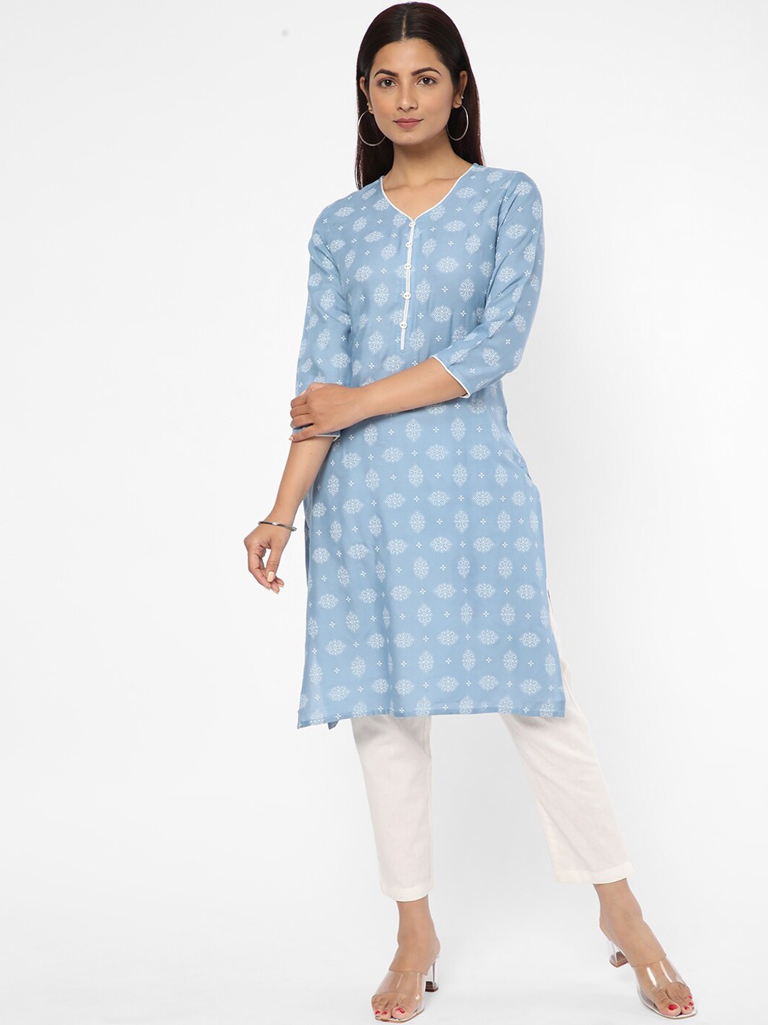

R&B Ethnic Motifs Printed V-Neck Kurta, Blue